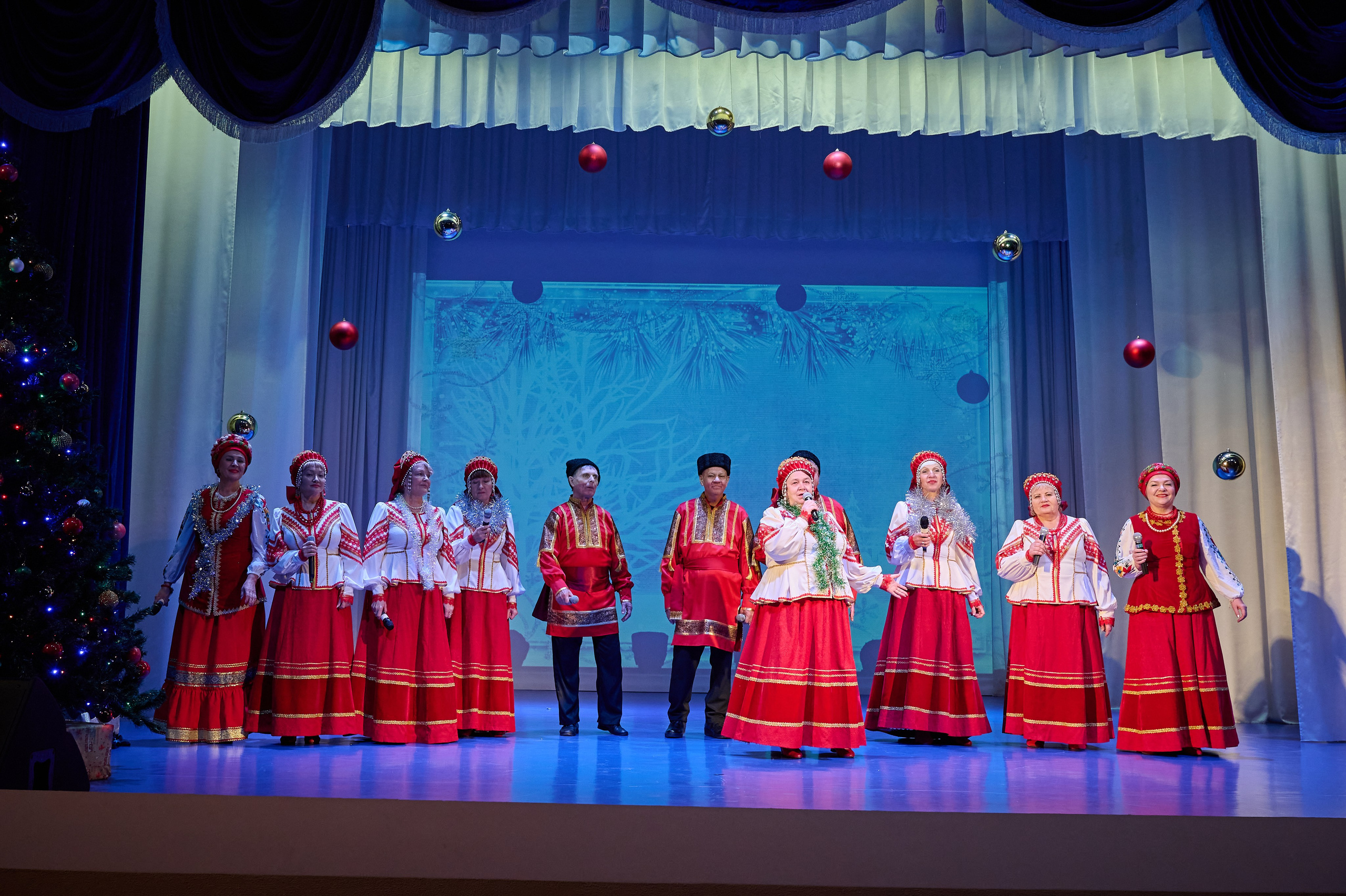 Концерт в ДК Марьина роща. Жизнь курорта Кабардинка в фотографиях