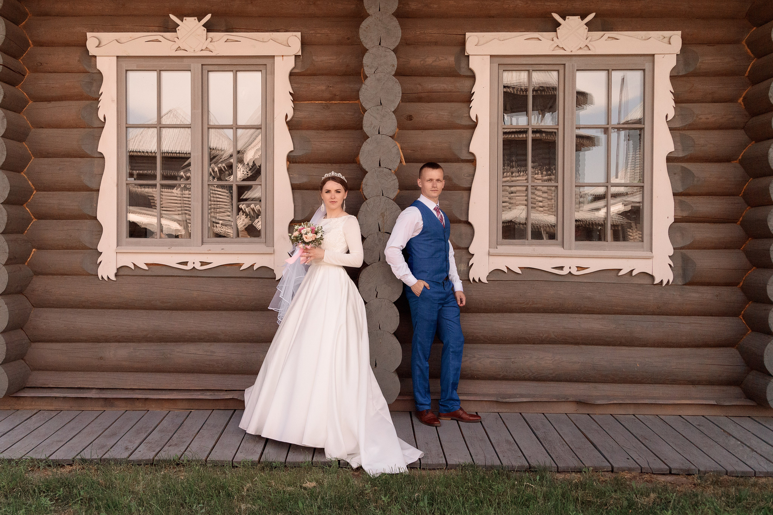 Павел и Кристина. Фотограф Елена Каверина | Белгород — Короча |