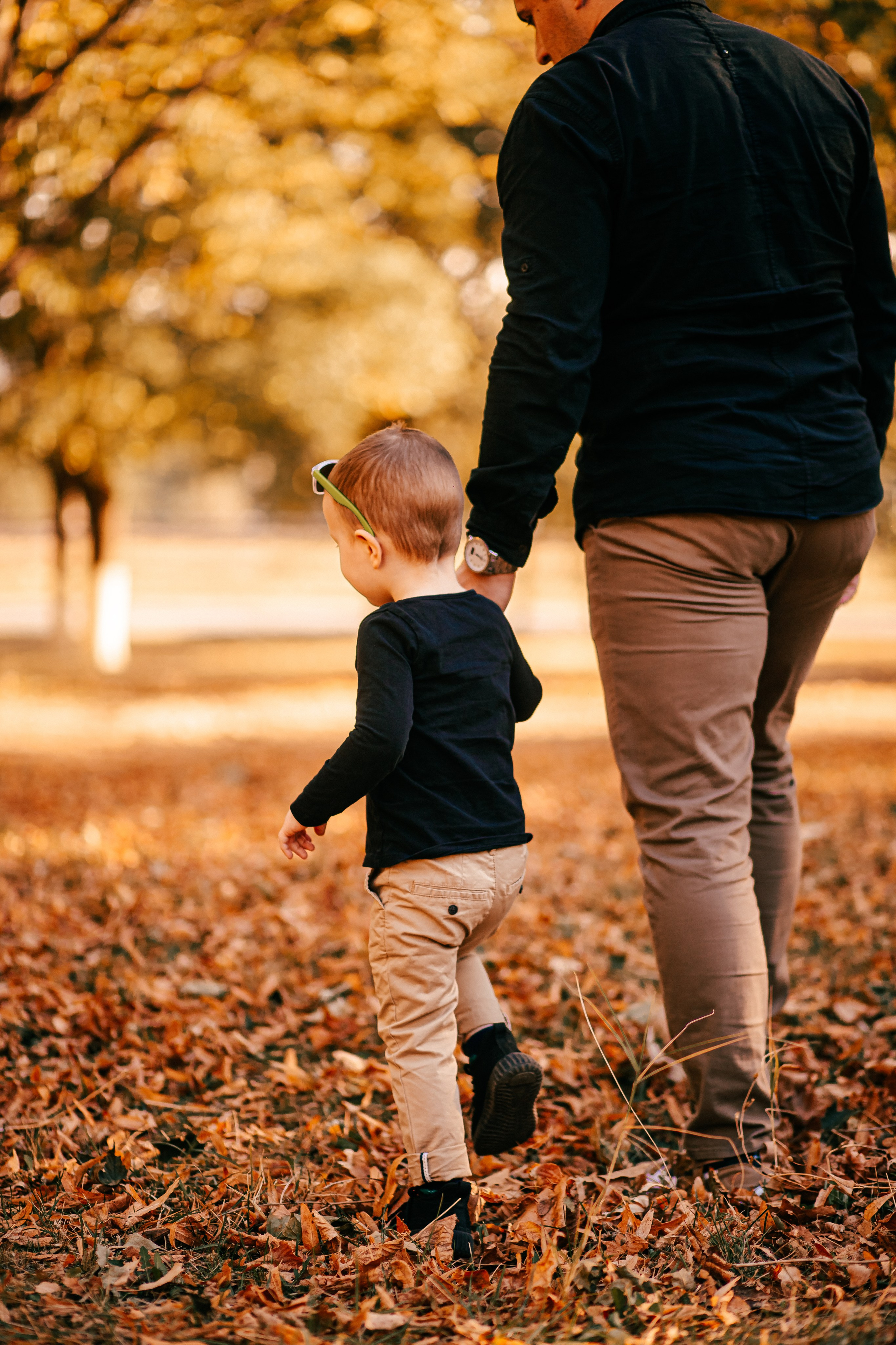 Семейная фотосессия в парке. Свадебный фотограф Кропоткин Краснодар