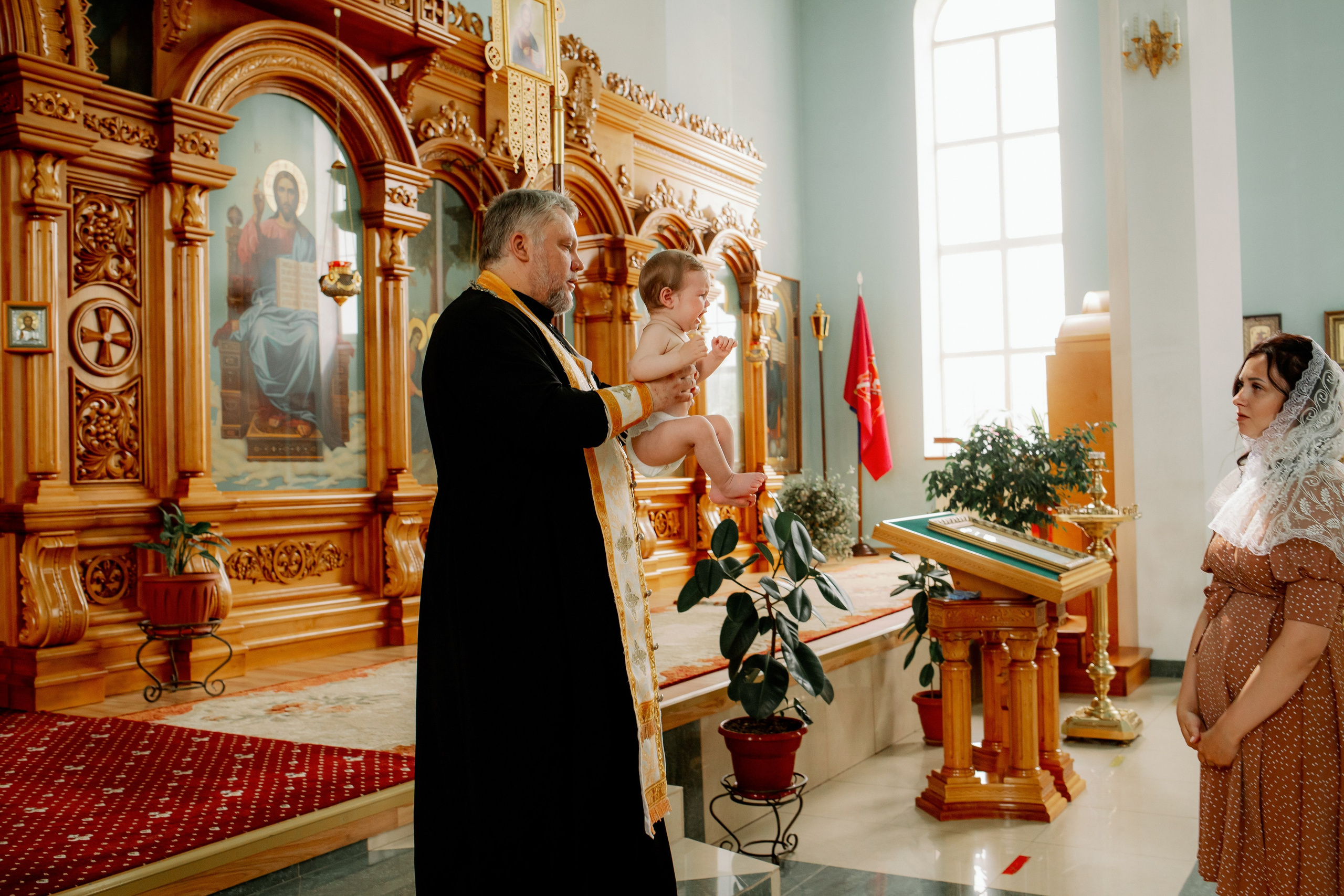 Крещение. Город Гулькевичи. Свято-Троицкий Храм. Свадебный фотограф Кропоткин Краснодар