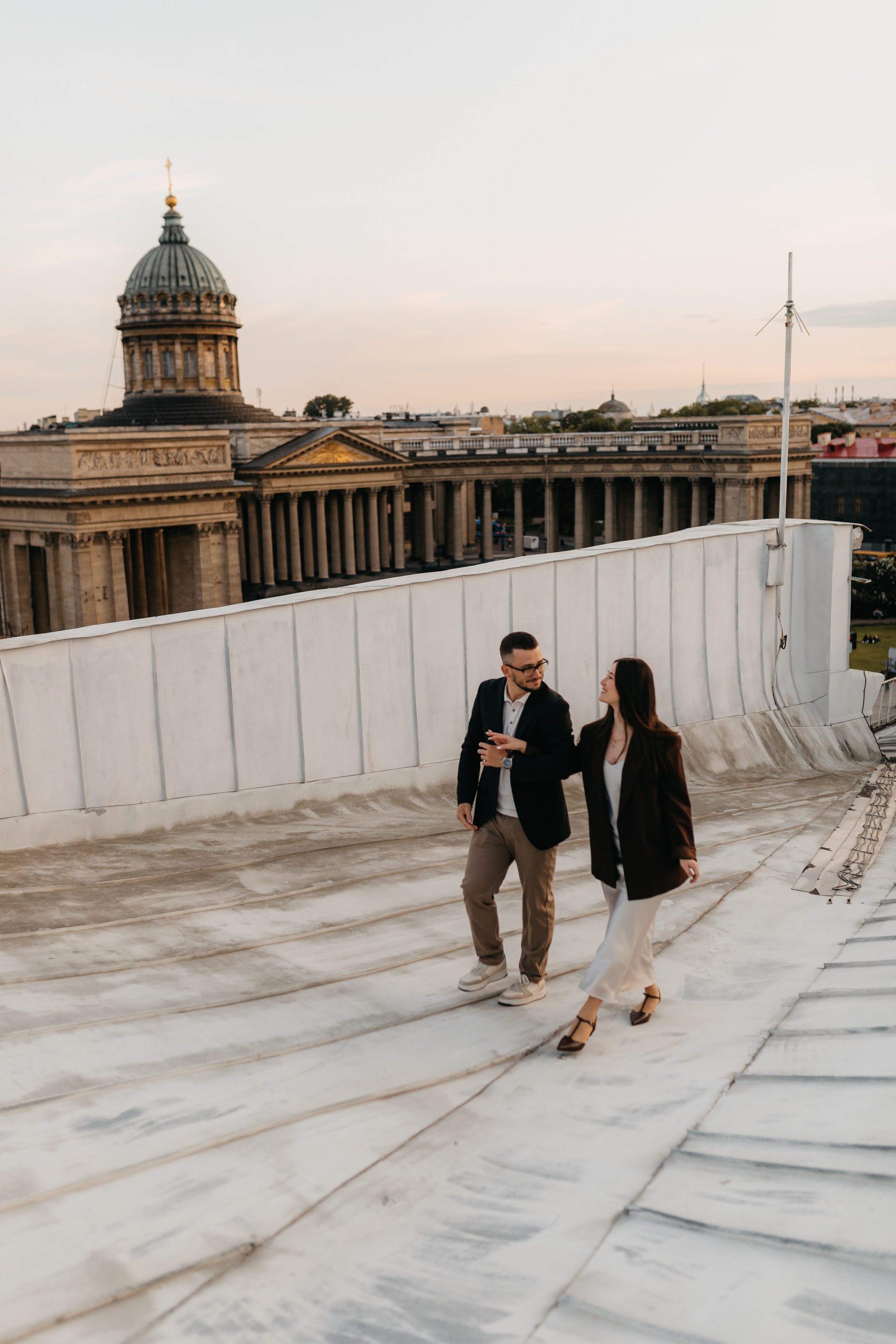 LoveStory на крышах Питера. Фотограф Санкт-Петербург Князева Елизавета
