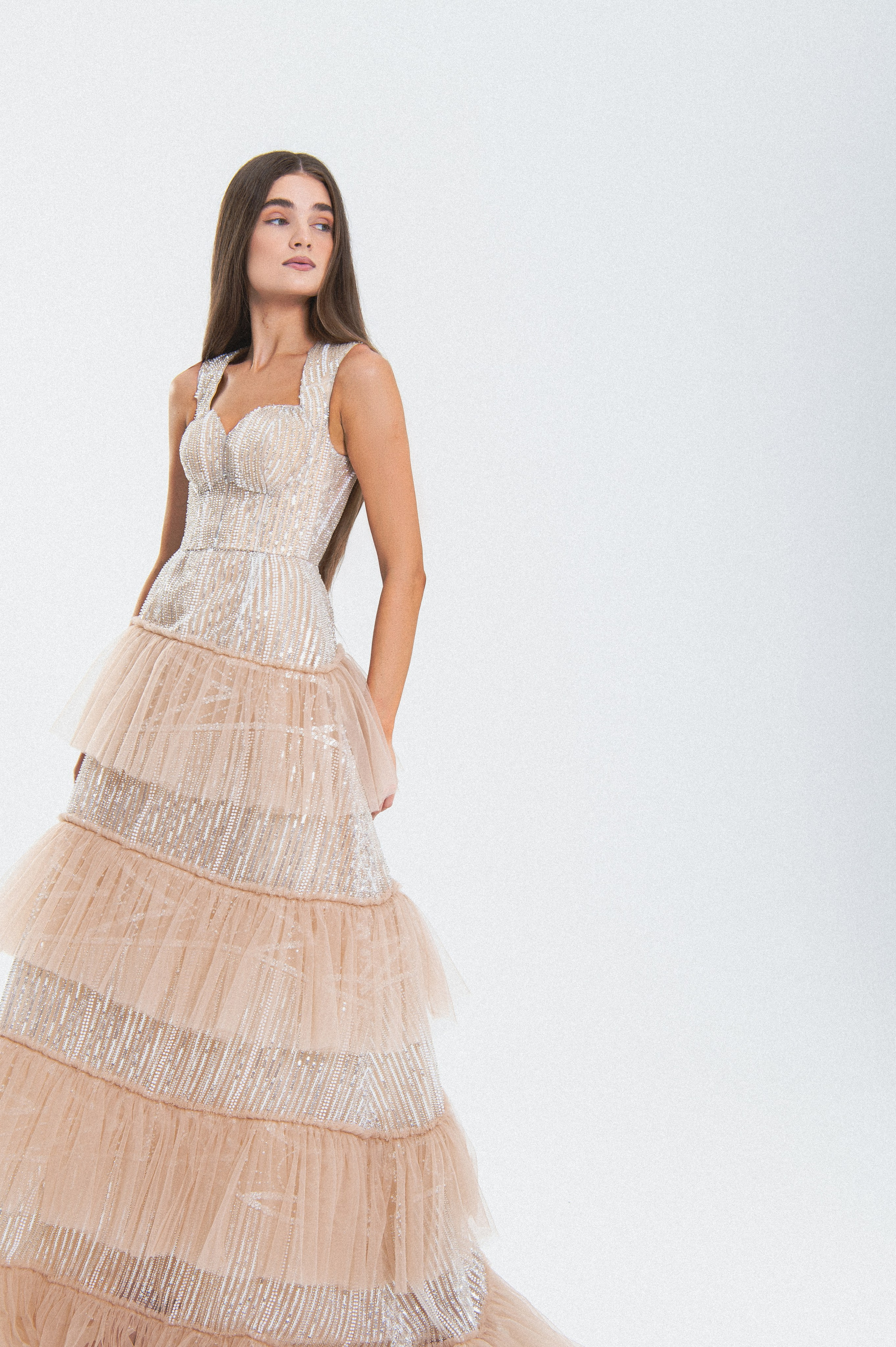 E-commerce for SARA PEDRAM. Elizaveta Filchenko. Fashion-photographer and director