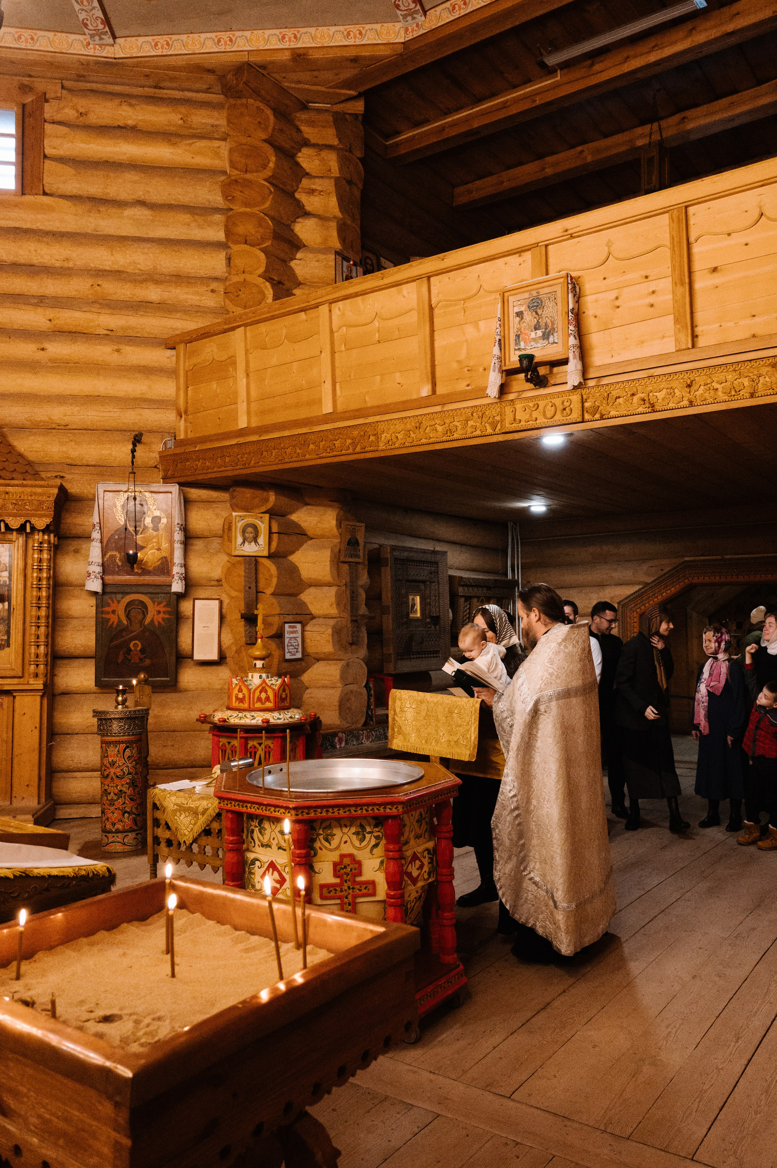 Крещение. Профессиональный фотограф беременности в СПБ. Стильные фотосессии беременности в стиле минимализм и классическая фотография