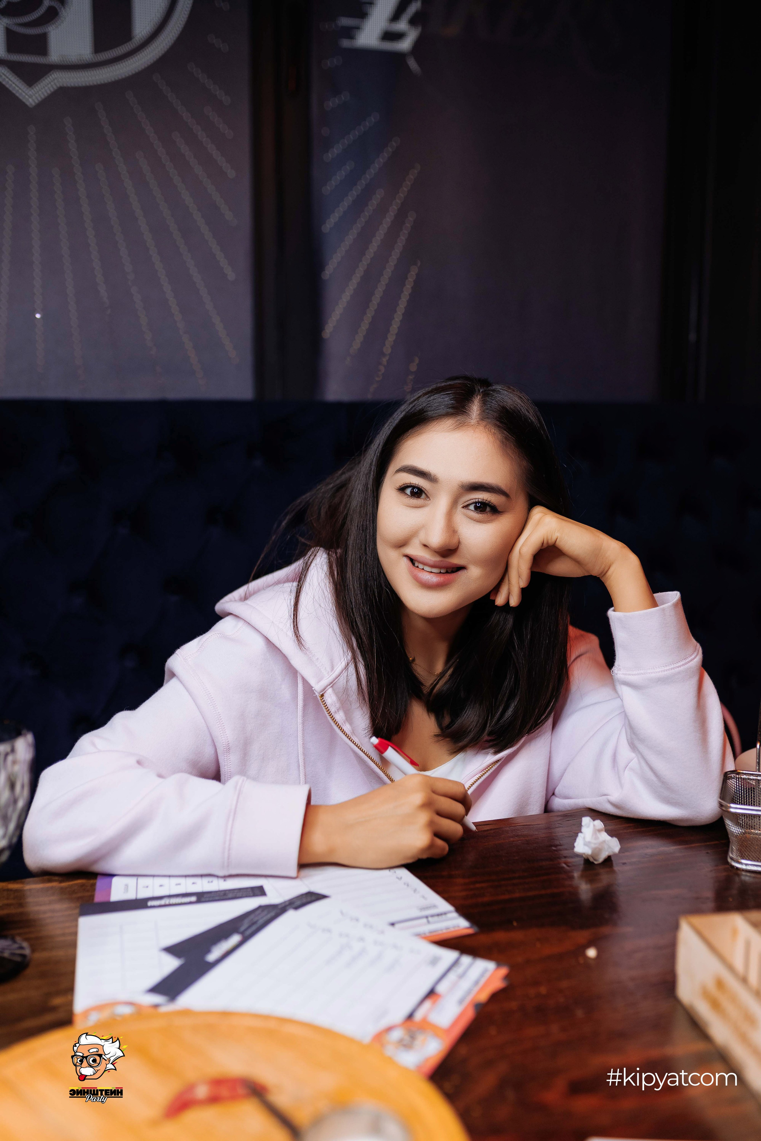 Эйнштейн Party