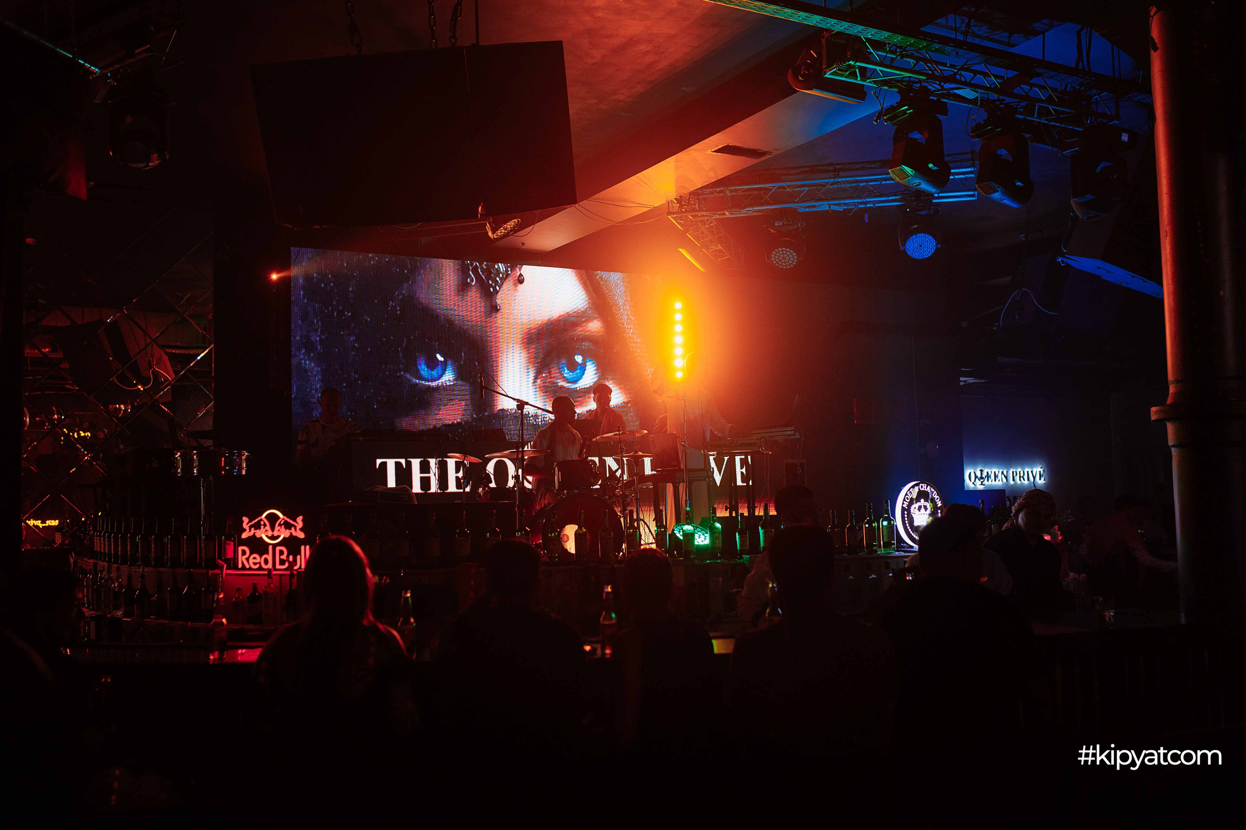 The Queen Prive. Кипятком Шымкент