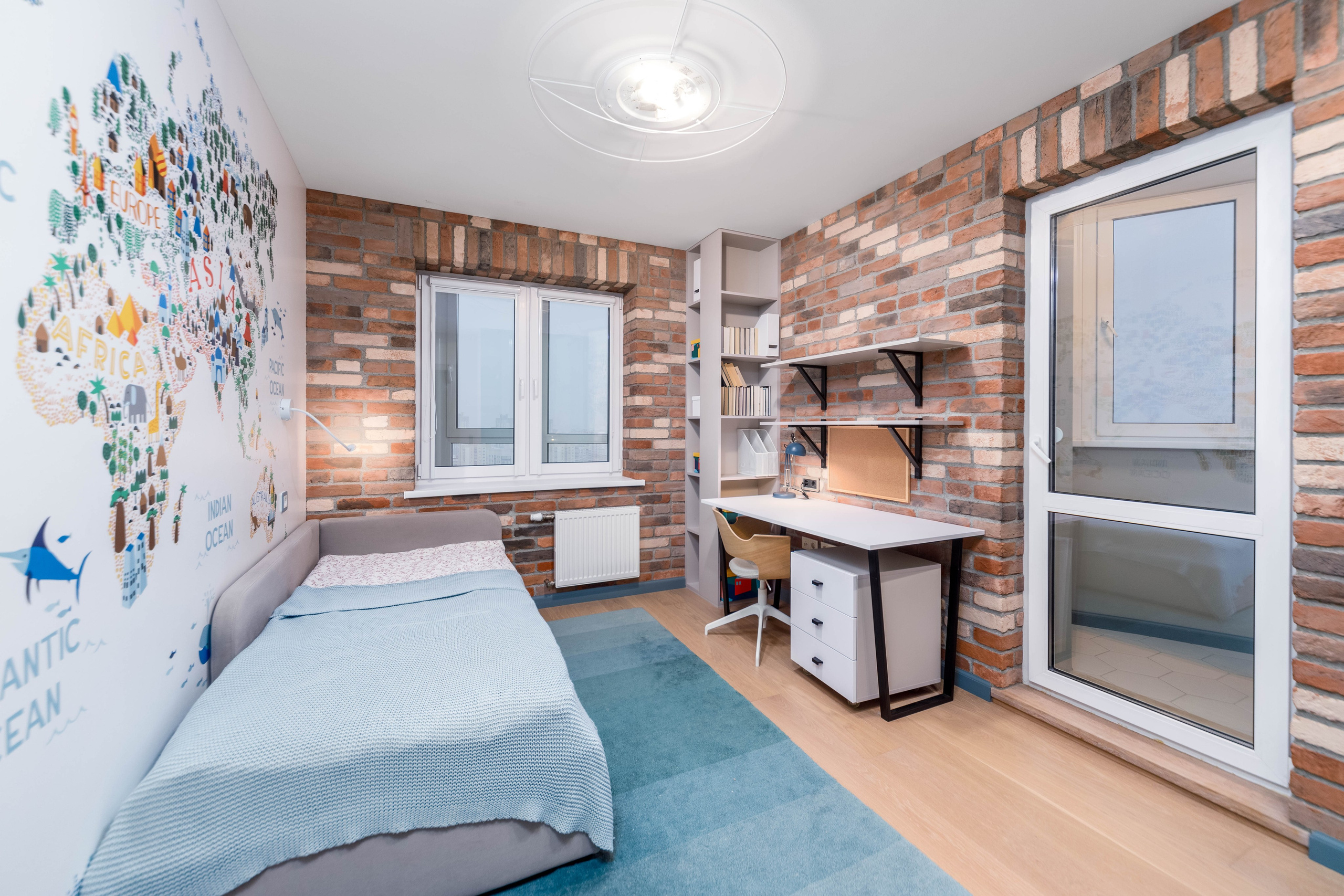 Интерьер детской спальни в четырехкомнатной квартире в ЖК Мегаполис