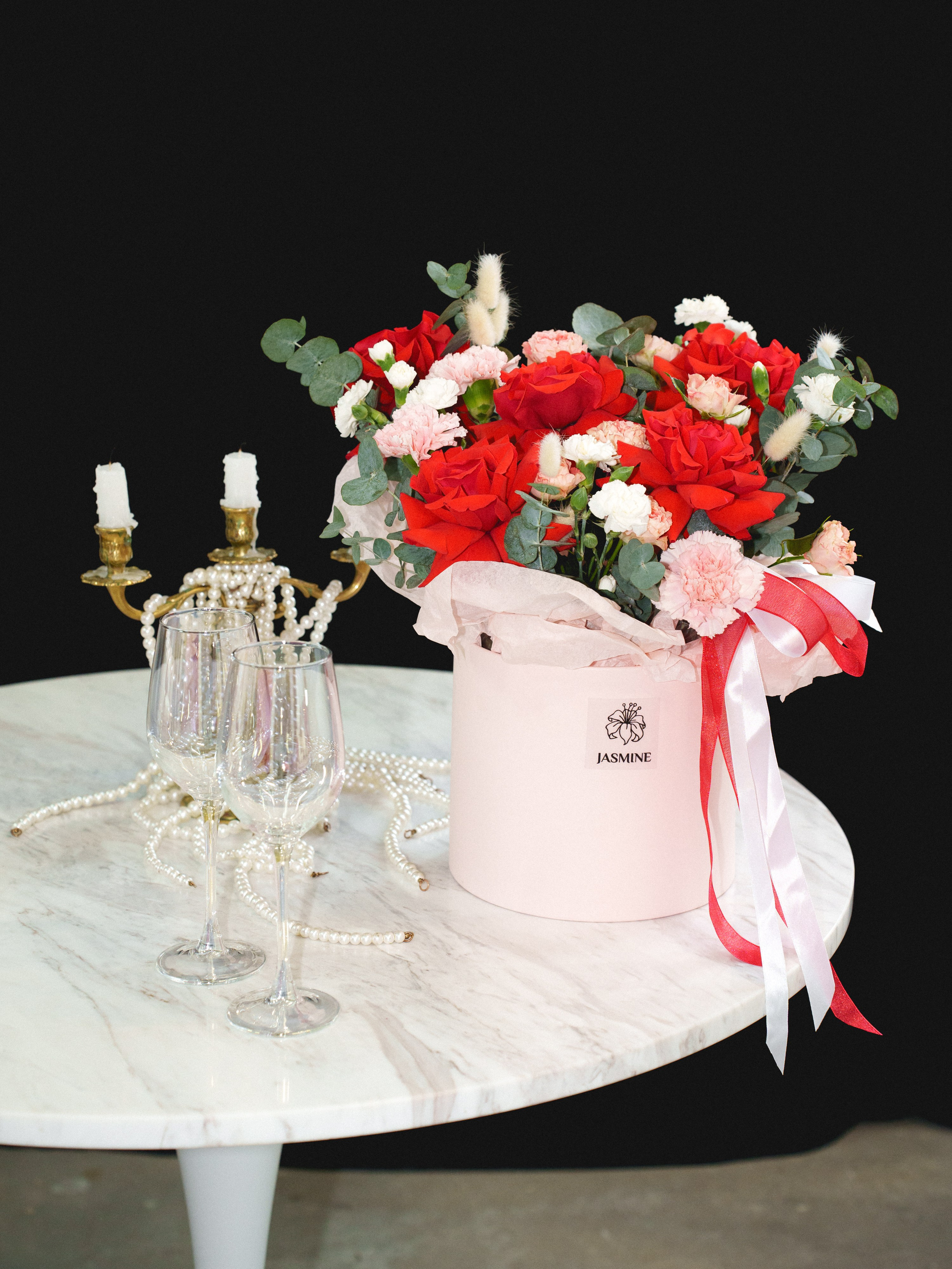 Цветы (контент к 14 февраля). Иван Упоров — фотограф, рилсмейкер чебоксары