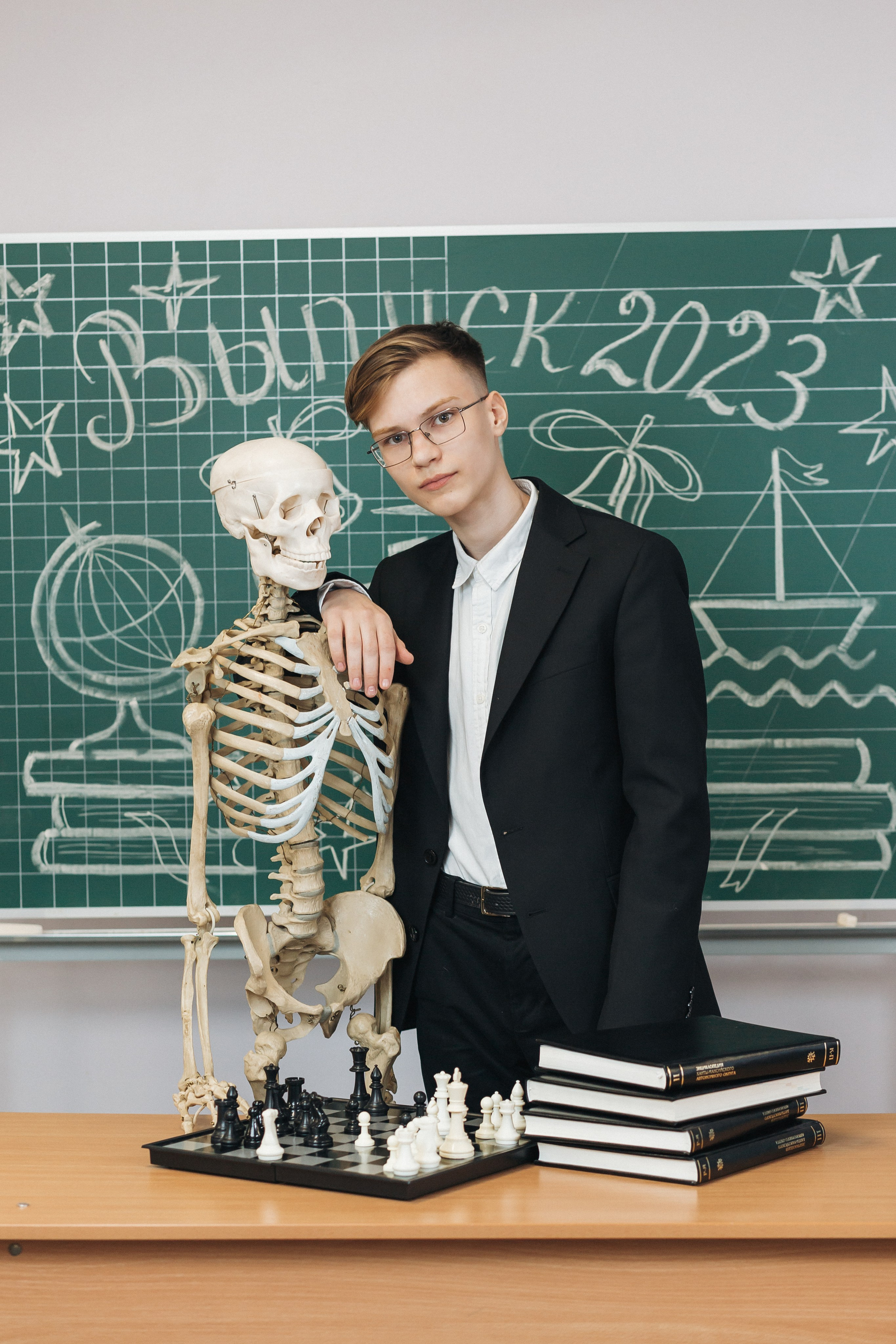 Школа 22 (2023). Memory Book — Выпускные альбомы в Нижневартовске, Мегионе и Сургуте