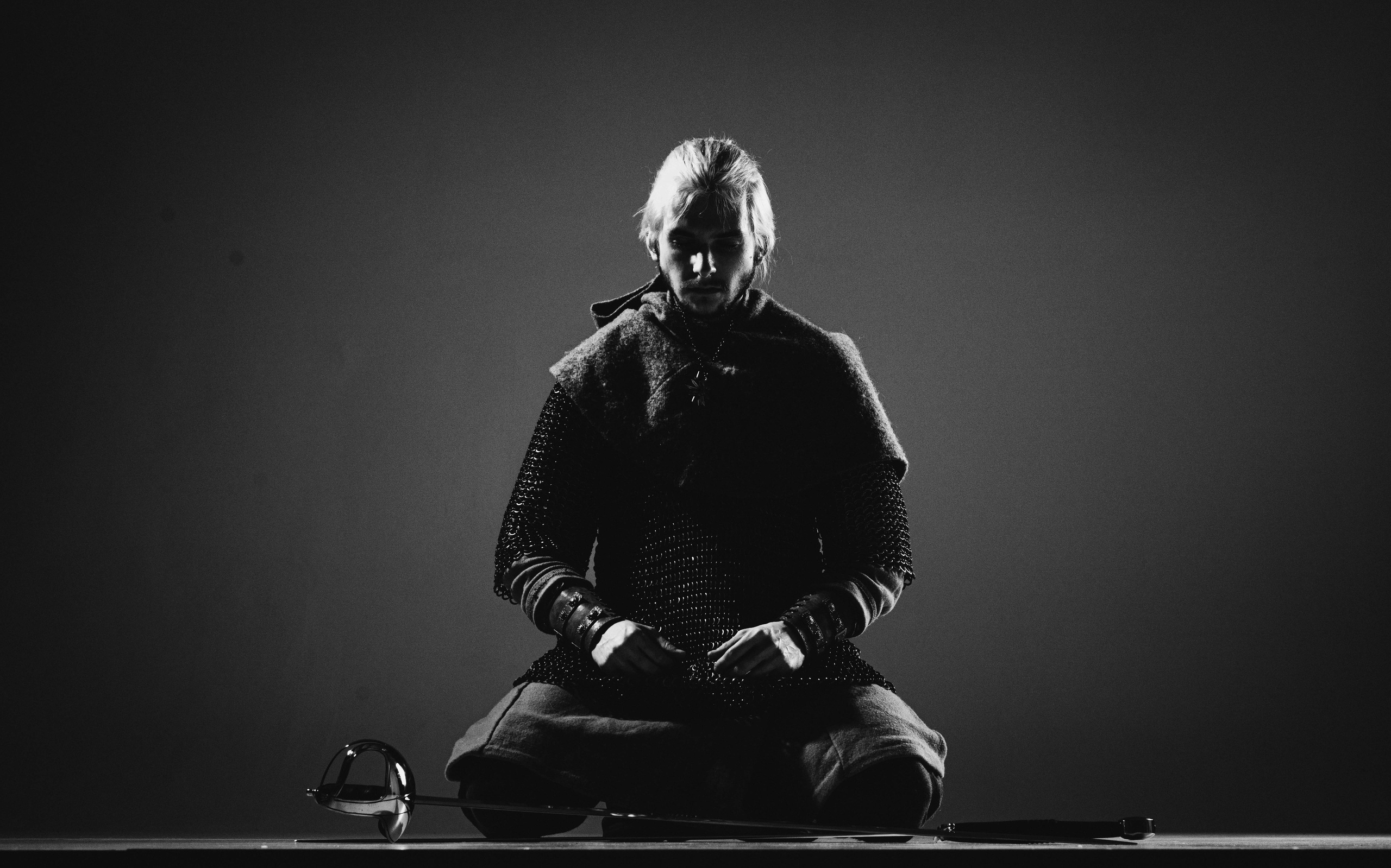 Ведьмак и брукса. Ab extra