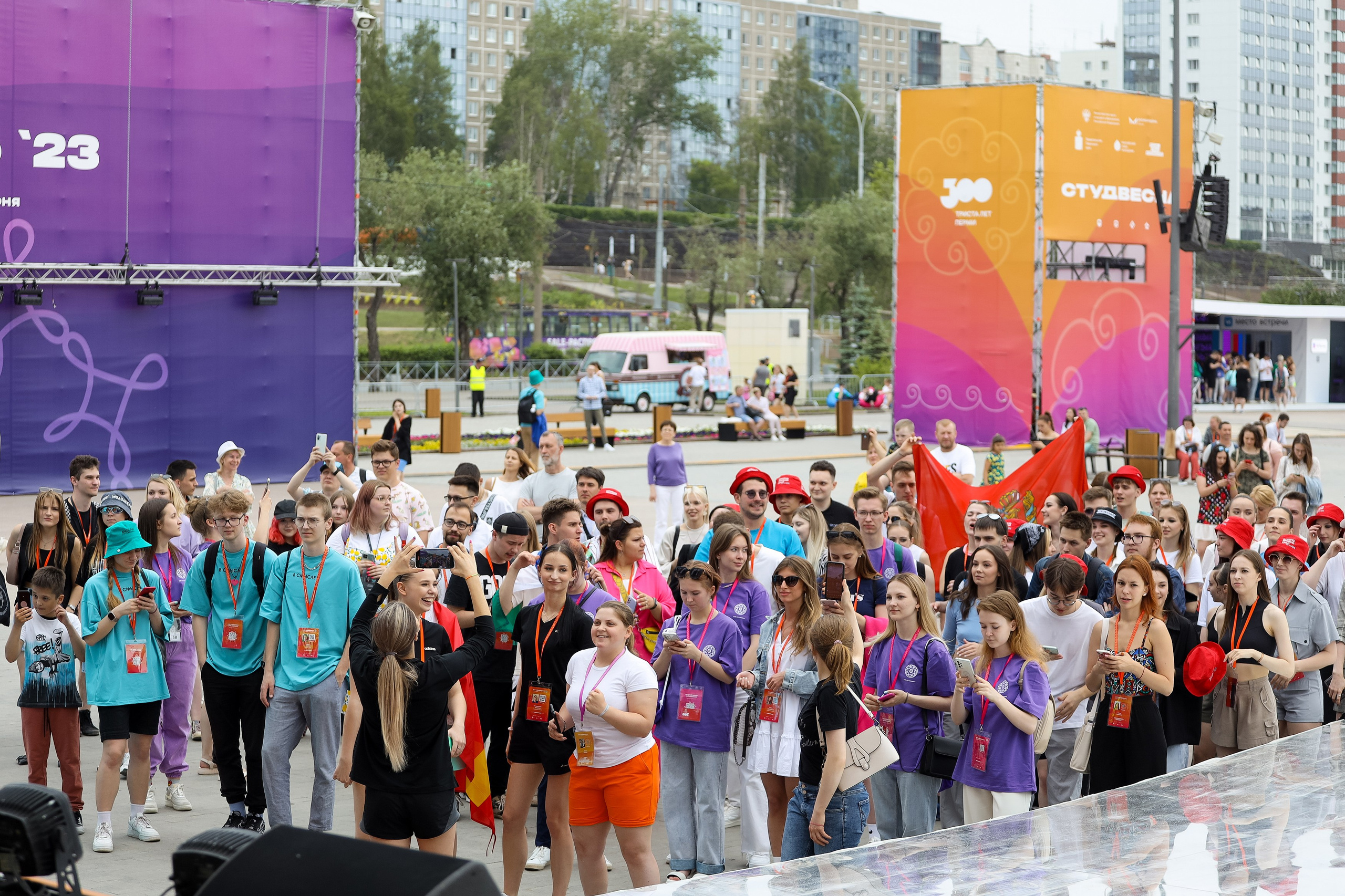Российская студенческая весна 2023 Пермь. Фотограф Дмитрий Молчанов | Фотограф Пермь | Фотограф