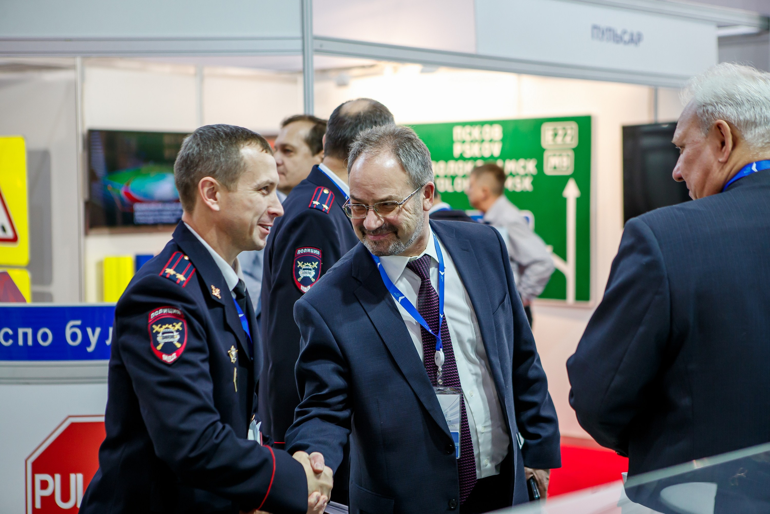 Фотосъёмка работы стенда для Предприятия ПИК. Фотограф на выставку в Москве