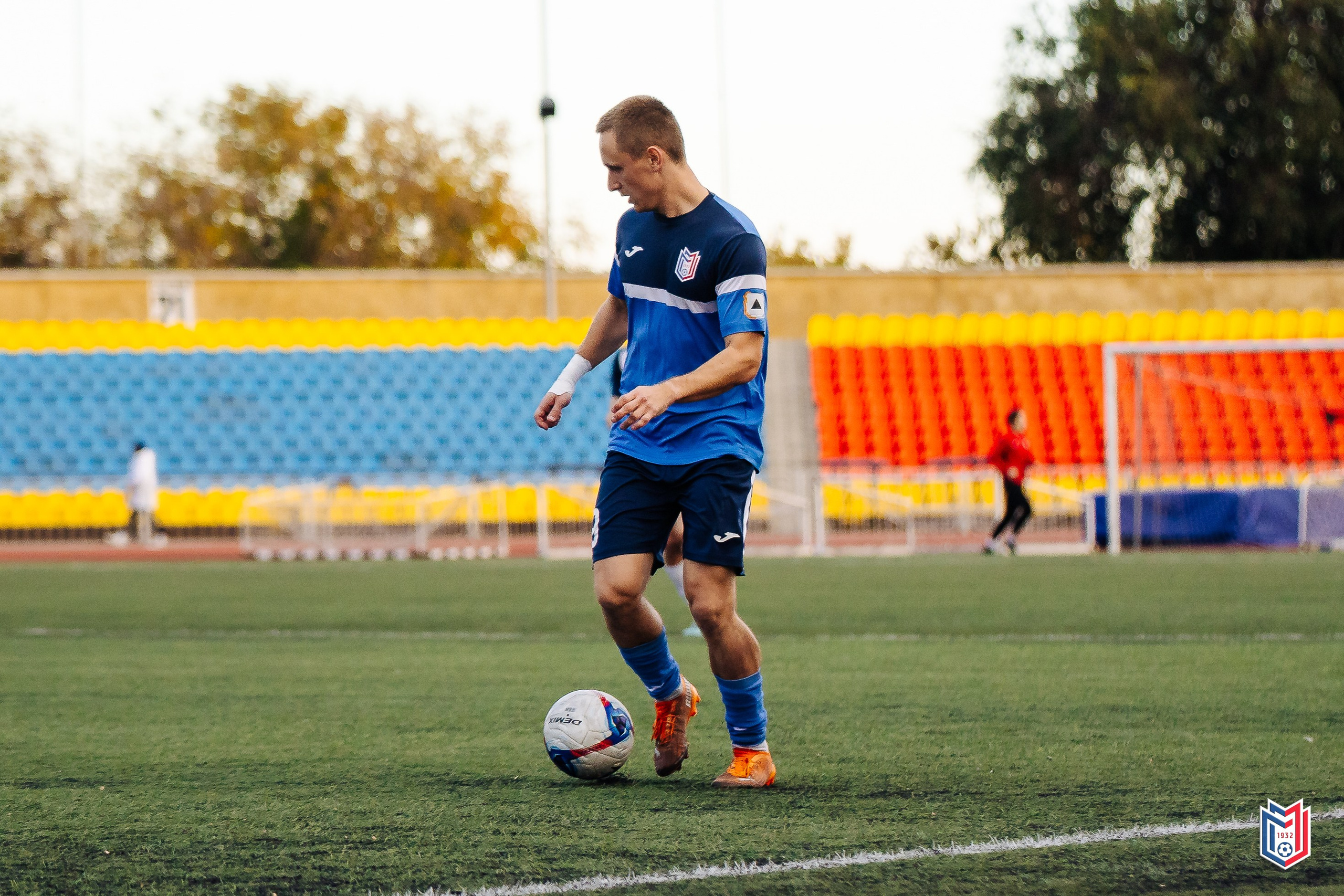 ФК «Металлург-Магнитогорск» — «СибГУФК Иртыш-2» // 21.09.24. Денис Прохоров Фотограф в г. Магнитогорск