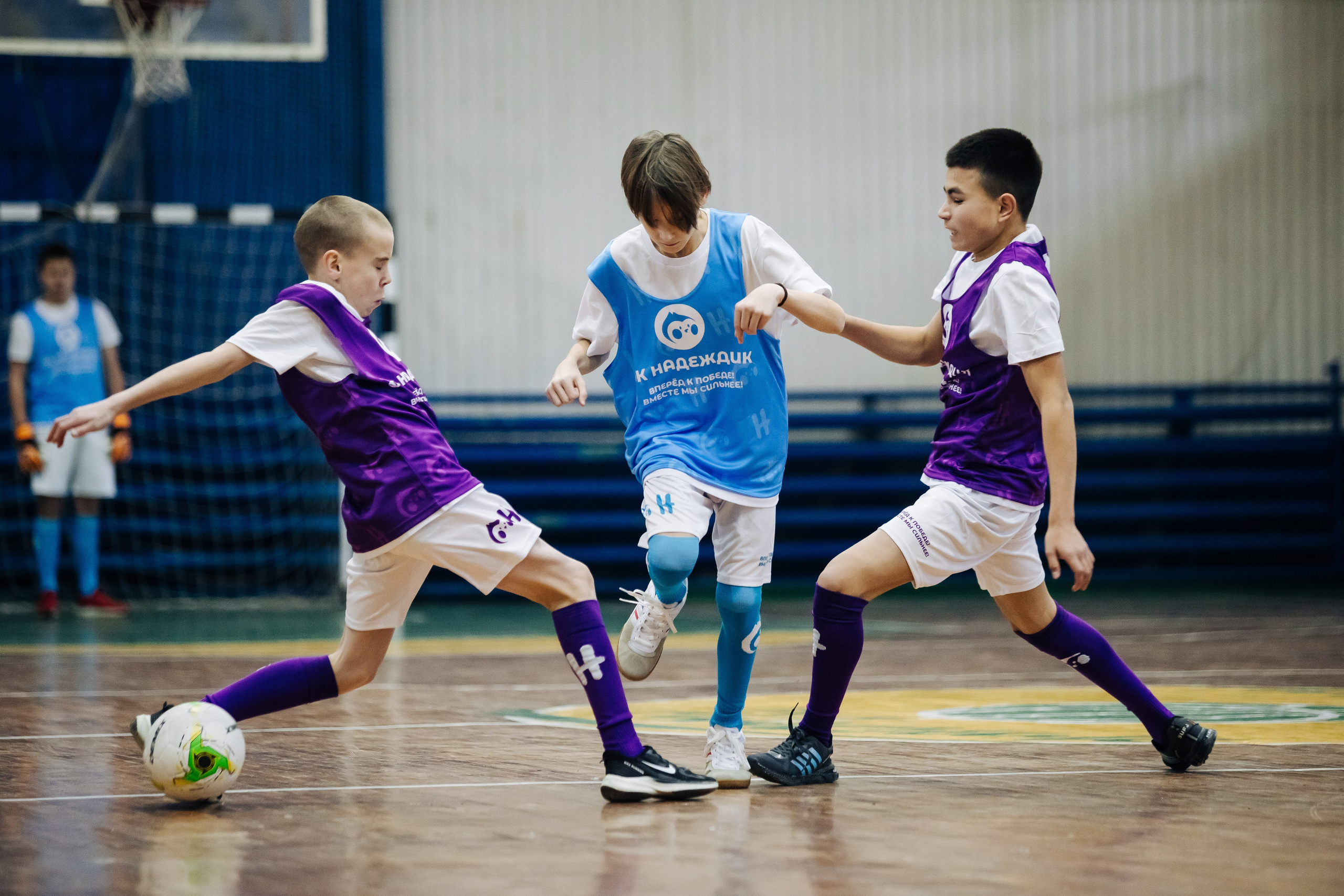 Турнир по футболу среди команд школ-интернатов Магнитогорска «Надеждик CUP» // 08.12.2024. Денис Прохоров Фотограф в г. Магнитогорск
