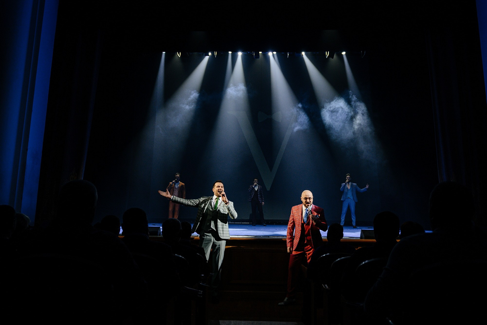 Торжественное награждение Сибирской генерирующей компании. Свадебный и репортажный фотограф Никита Сницарев в Барнауле