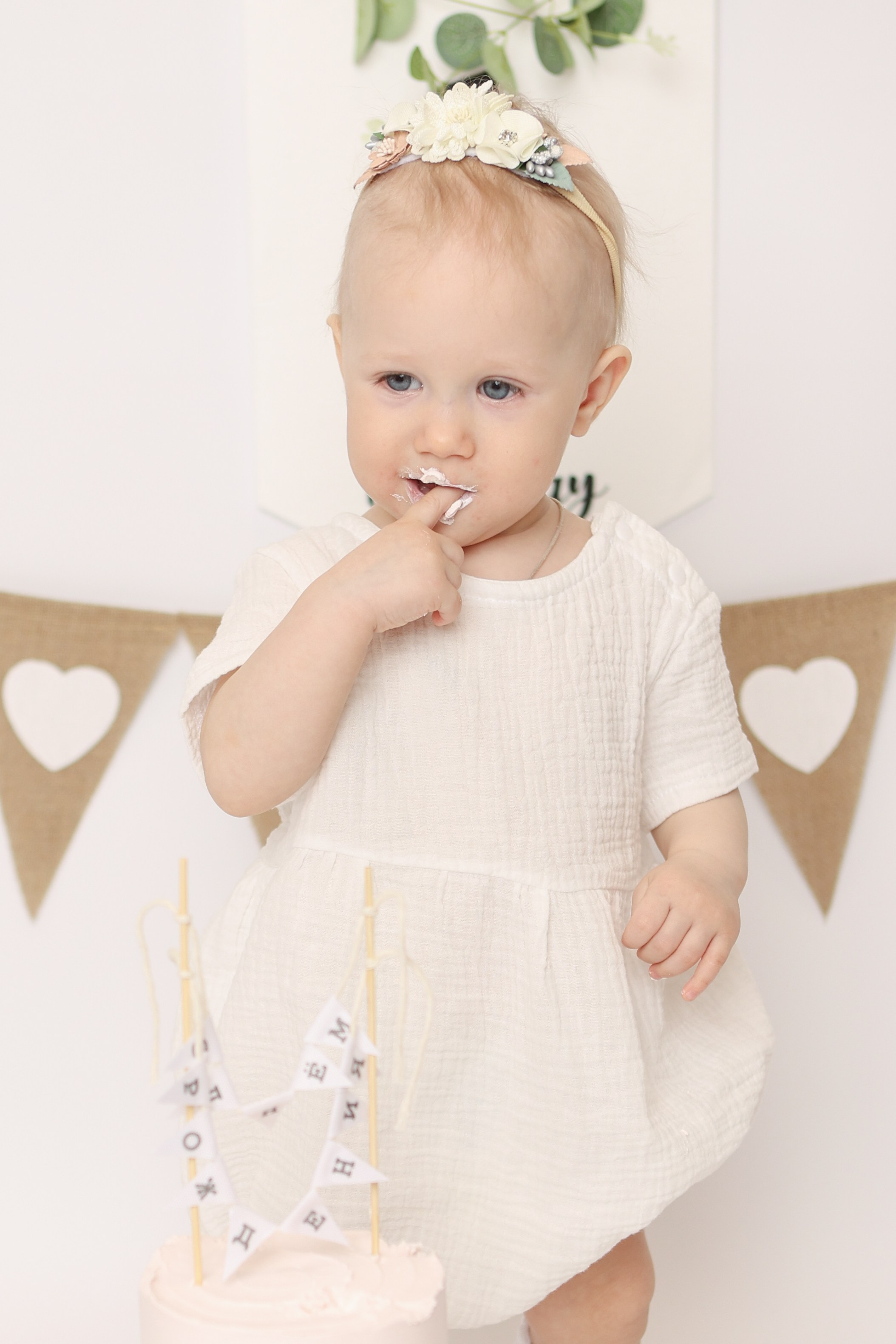 Крушение тортика. Фотограф новорожденных. Детский и семейный фотограф Марьяна Юдина