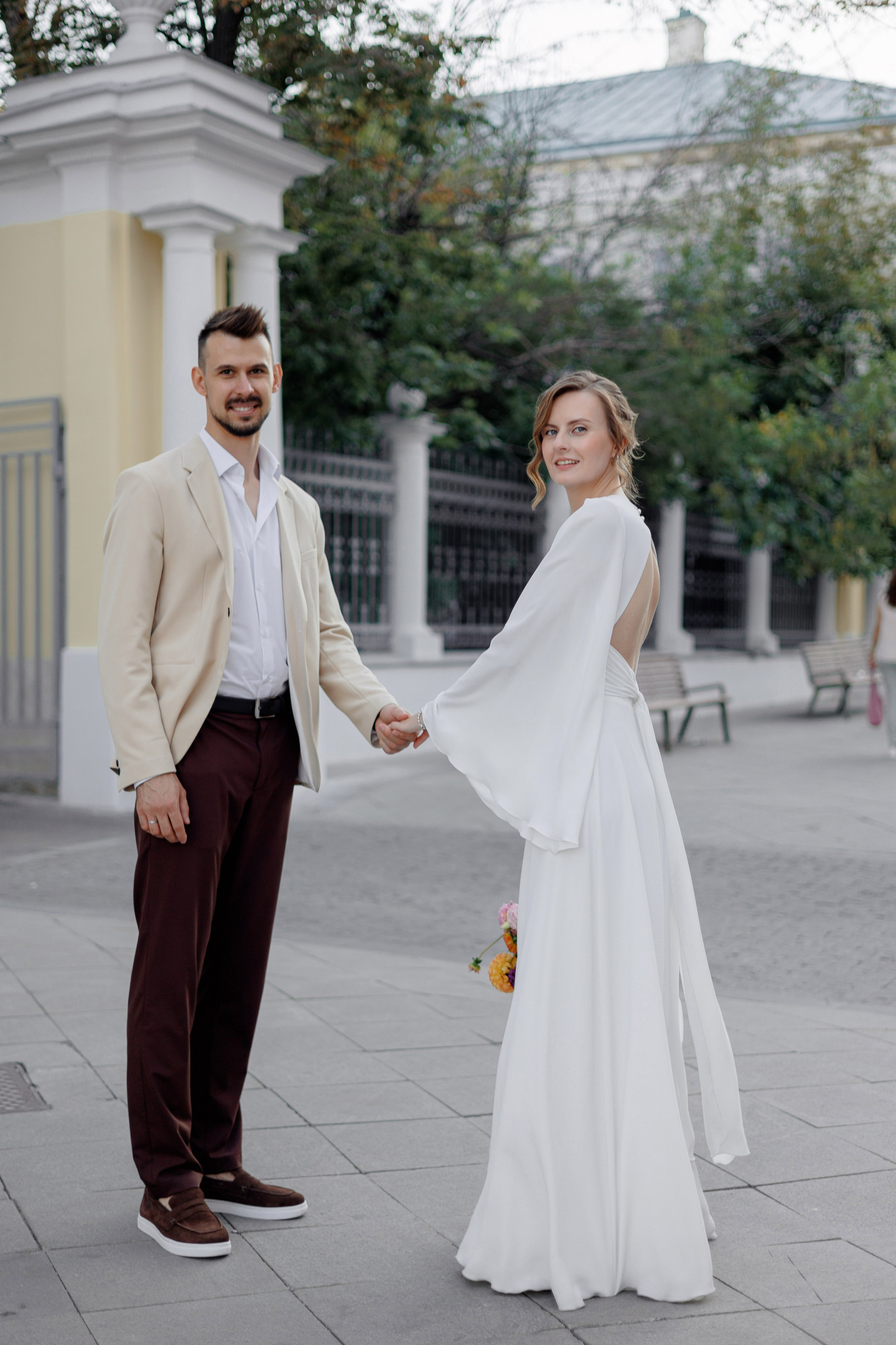 Оля + Антон. Вова Петров