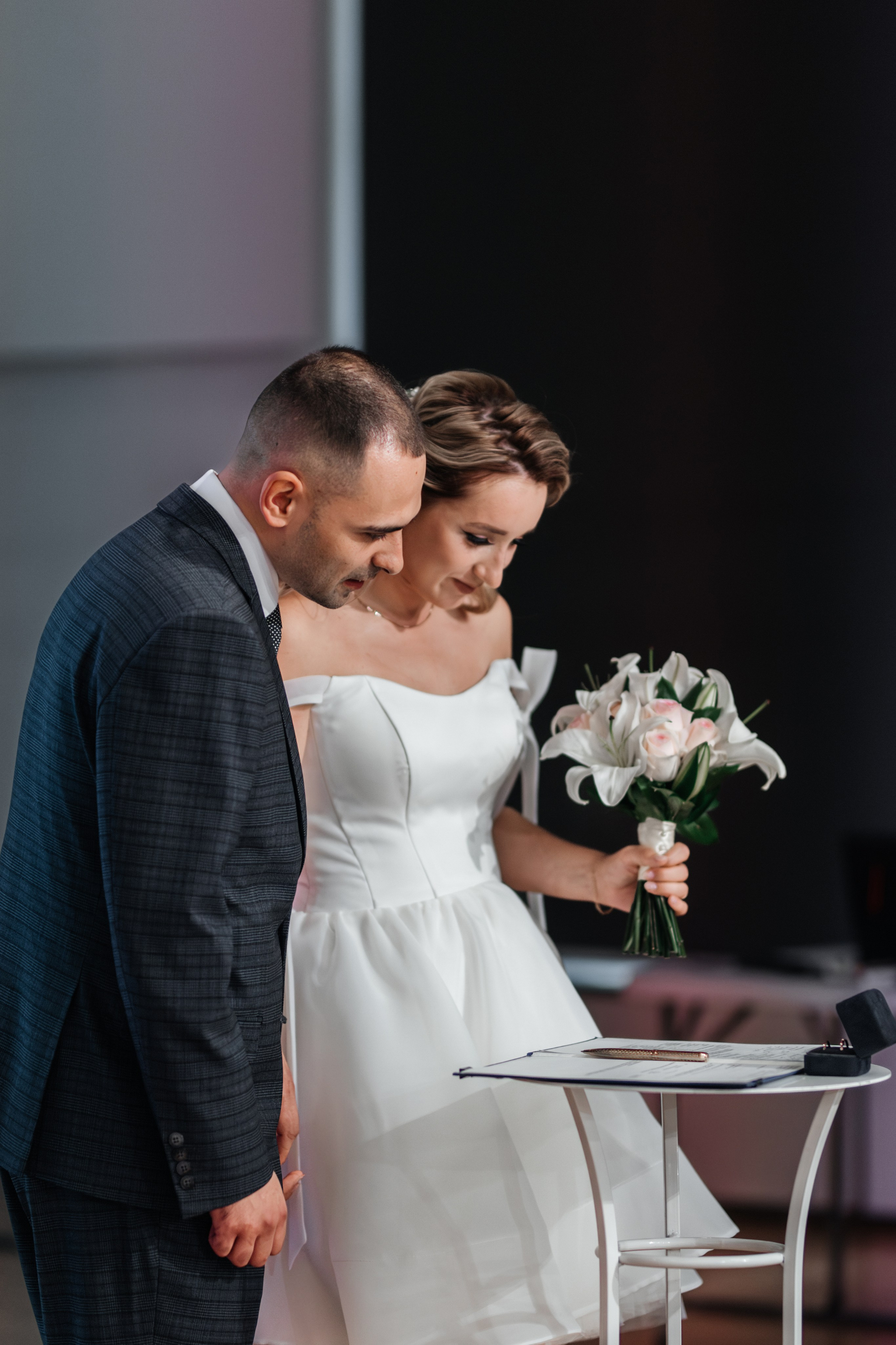 ЗАГС (КЦ Московский). Регина Мингалимова, семейный и свадебный фотограф в Казани