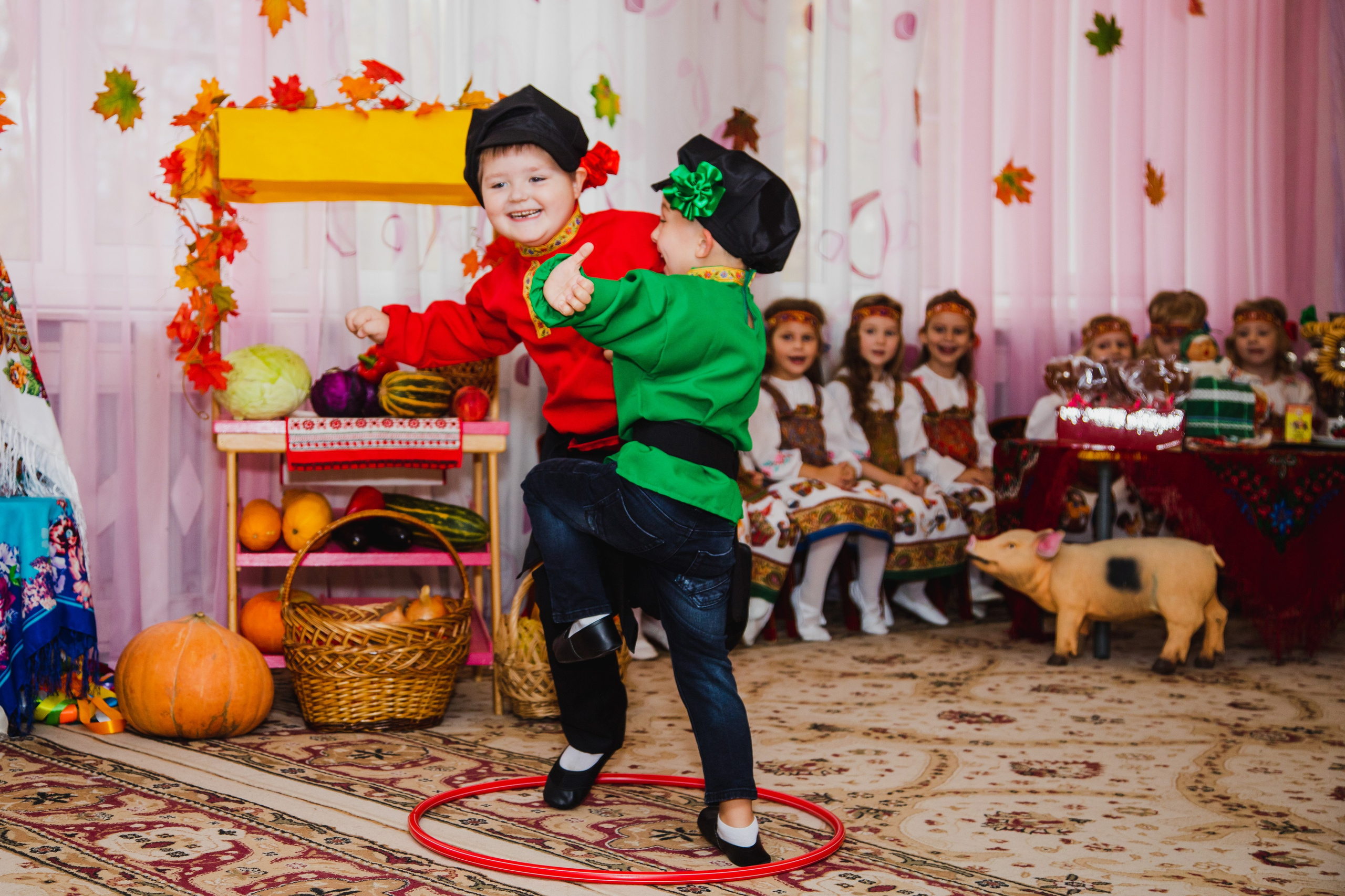 Осенний утренник. Aleksandra-zapjdobnikova.wfolio.pro