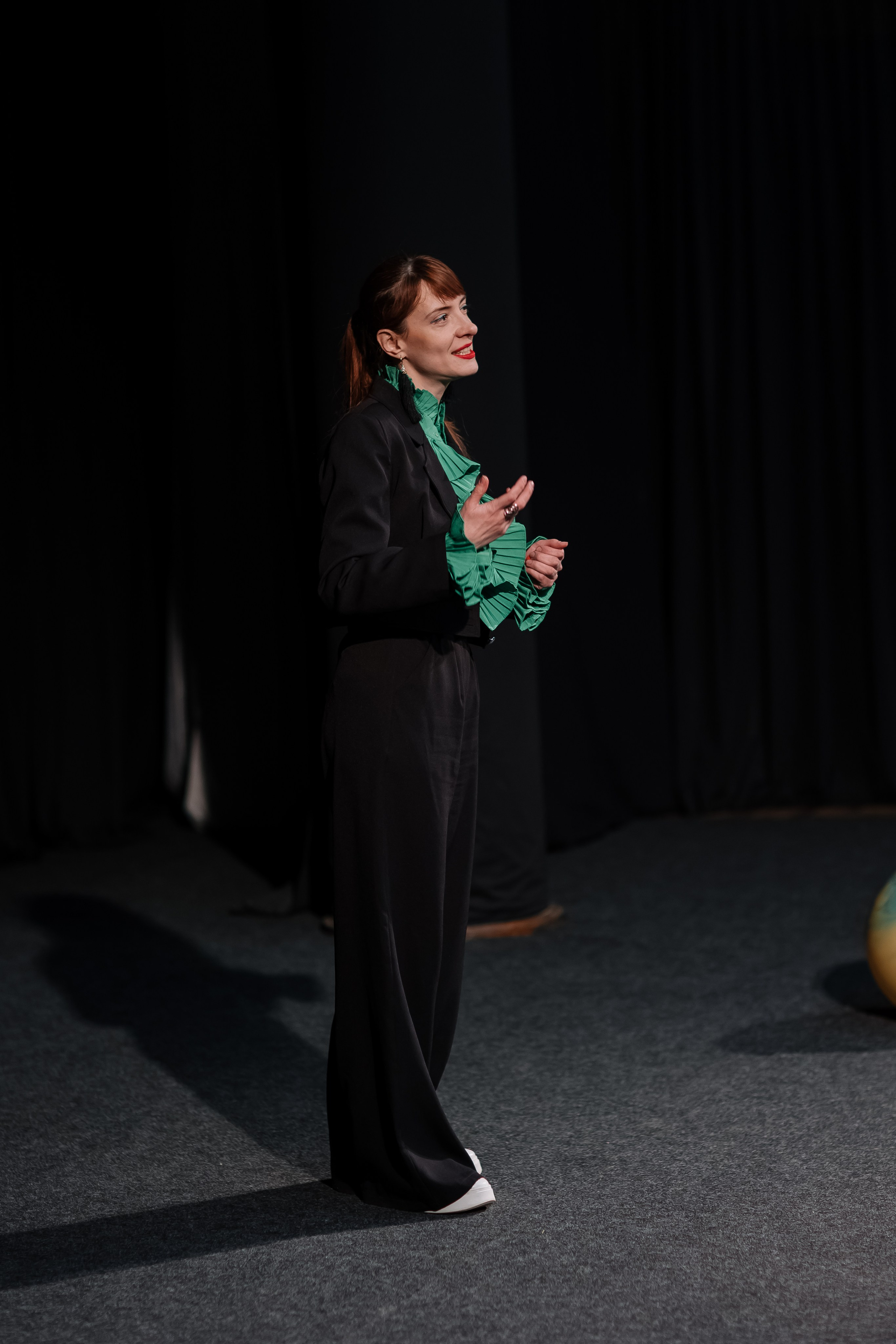 Спектакль. Свадебный фотограф