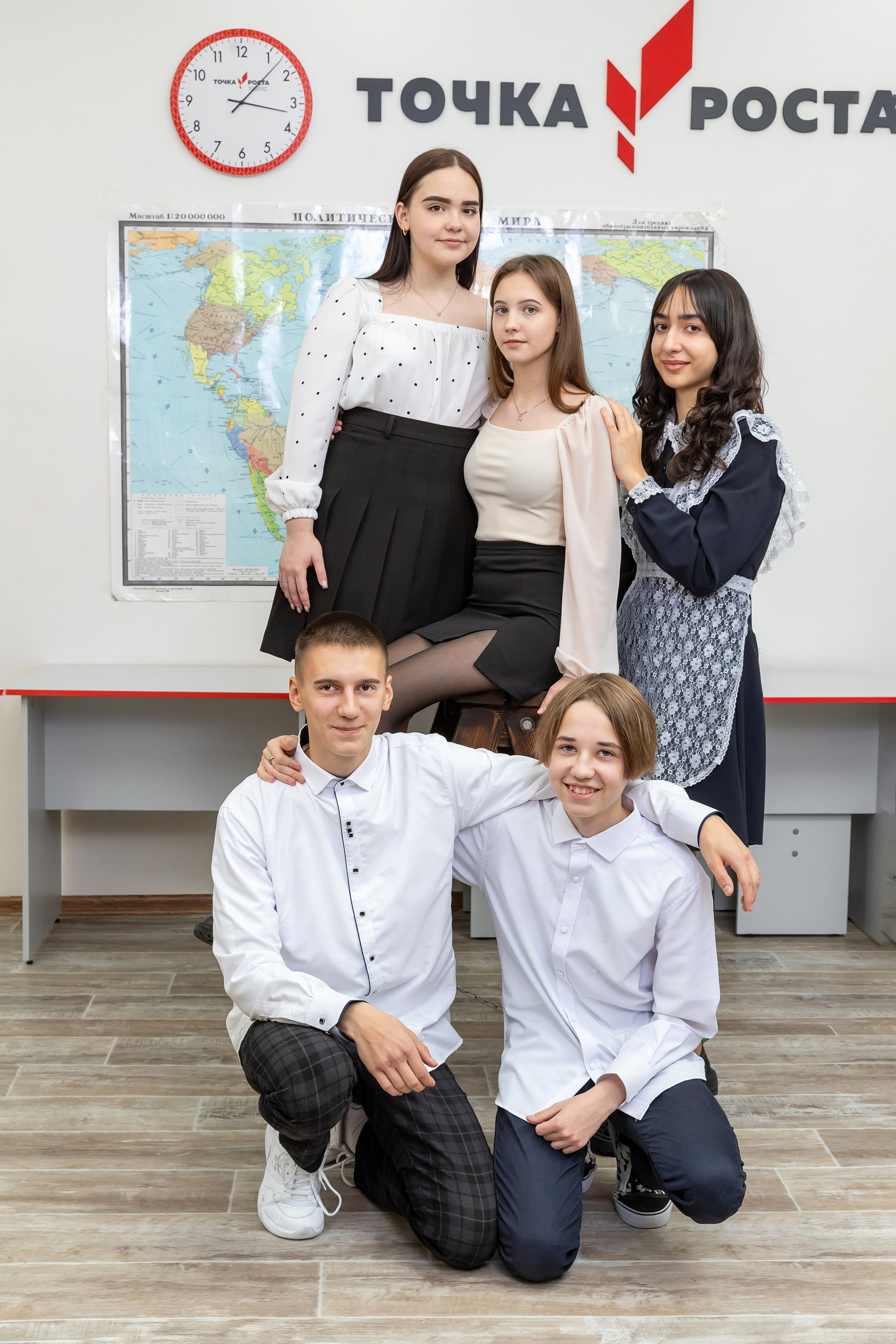 Примеры фото СТАРШИЕ КЛАССЫ. Фотограф Радужный ХМАО, Школьный фотограф, семейный фотограф, выпускной альбом