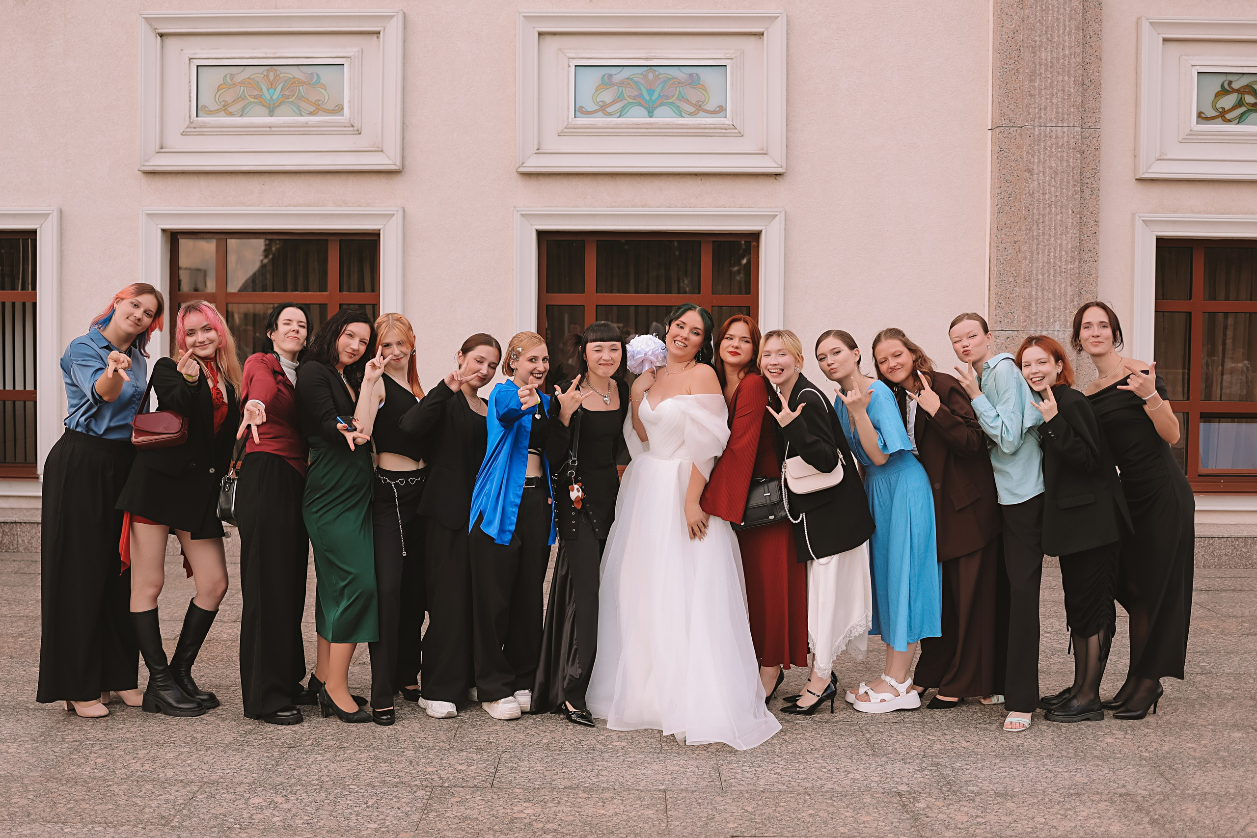 Айвазовский и парк дружбы народов. Семейный фотограф Тюмень, фотограф на роды Салмина Мария