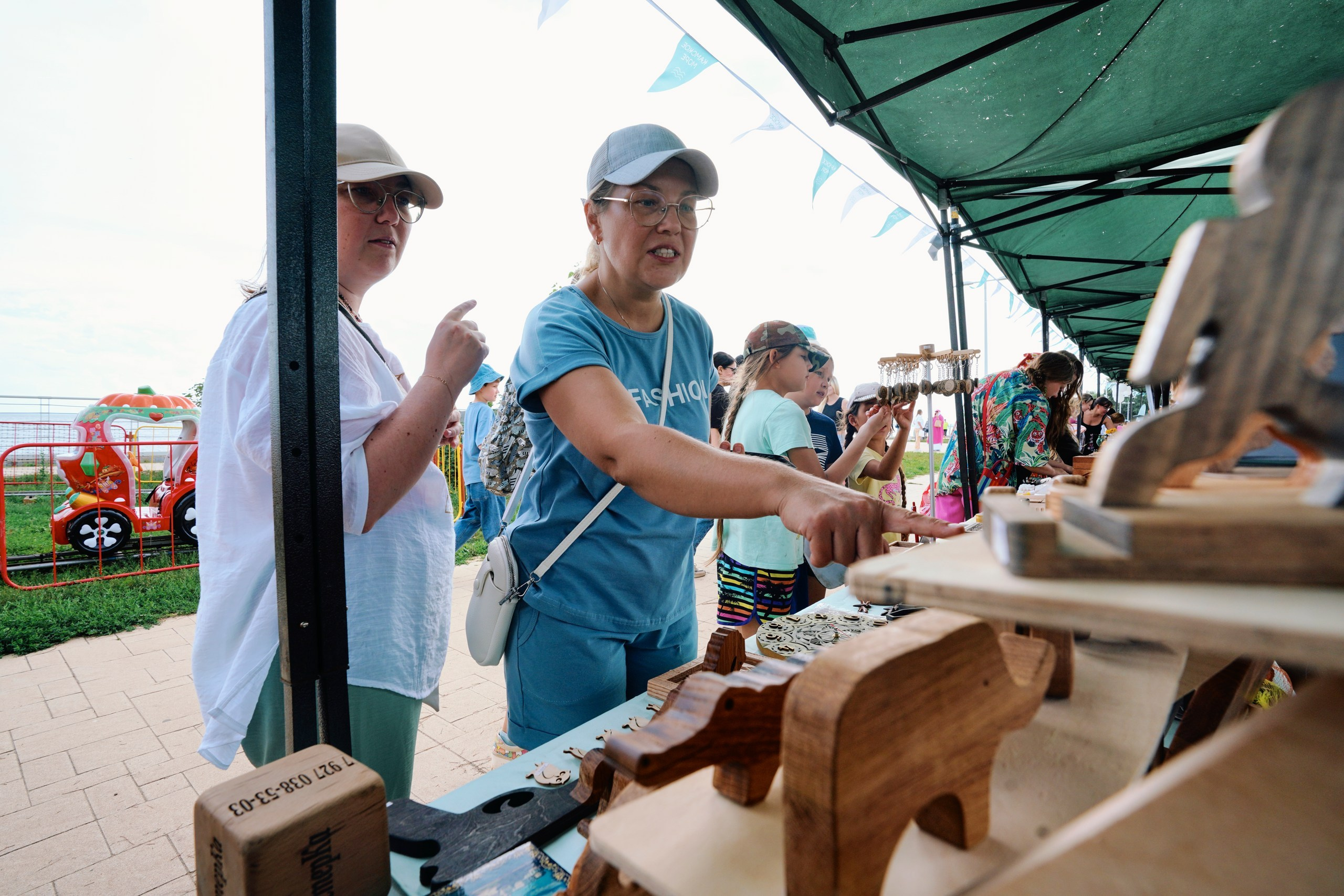 Пляжный маркет 2024, г. Лаишево. Фотограф Казань