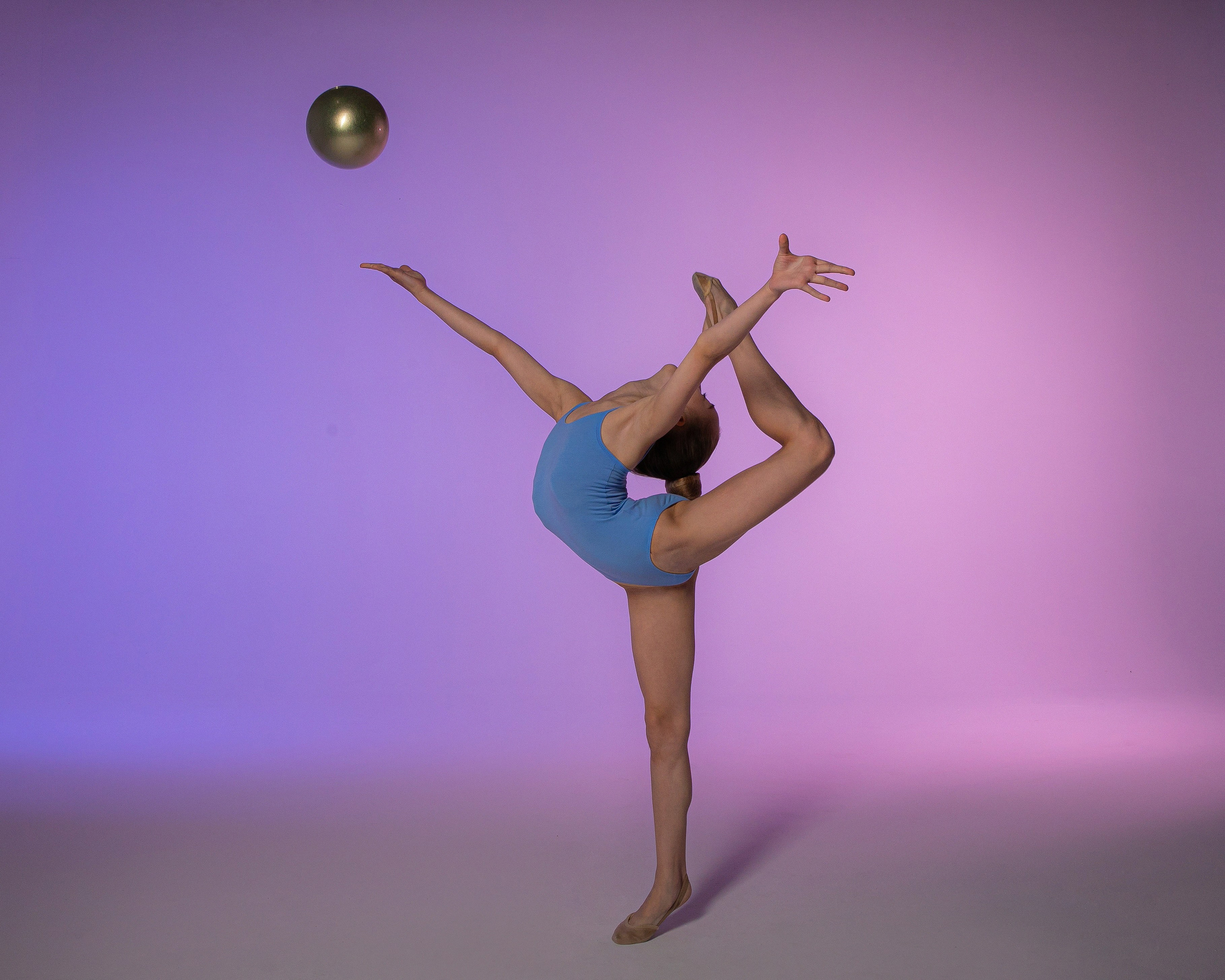 На ярком фоне. Семейный фотограф в Москве