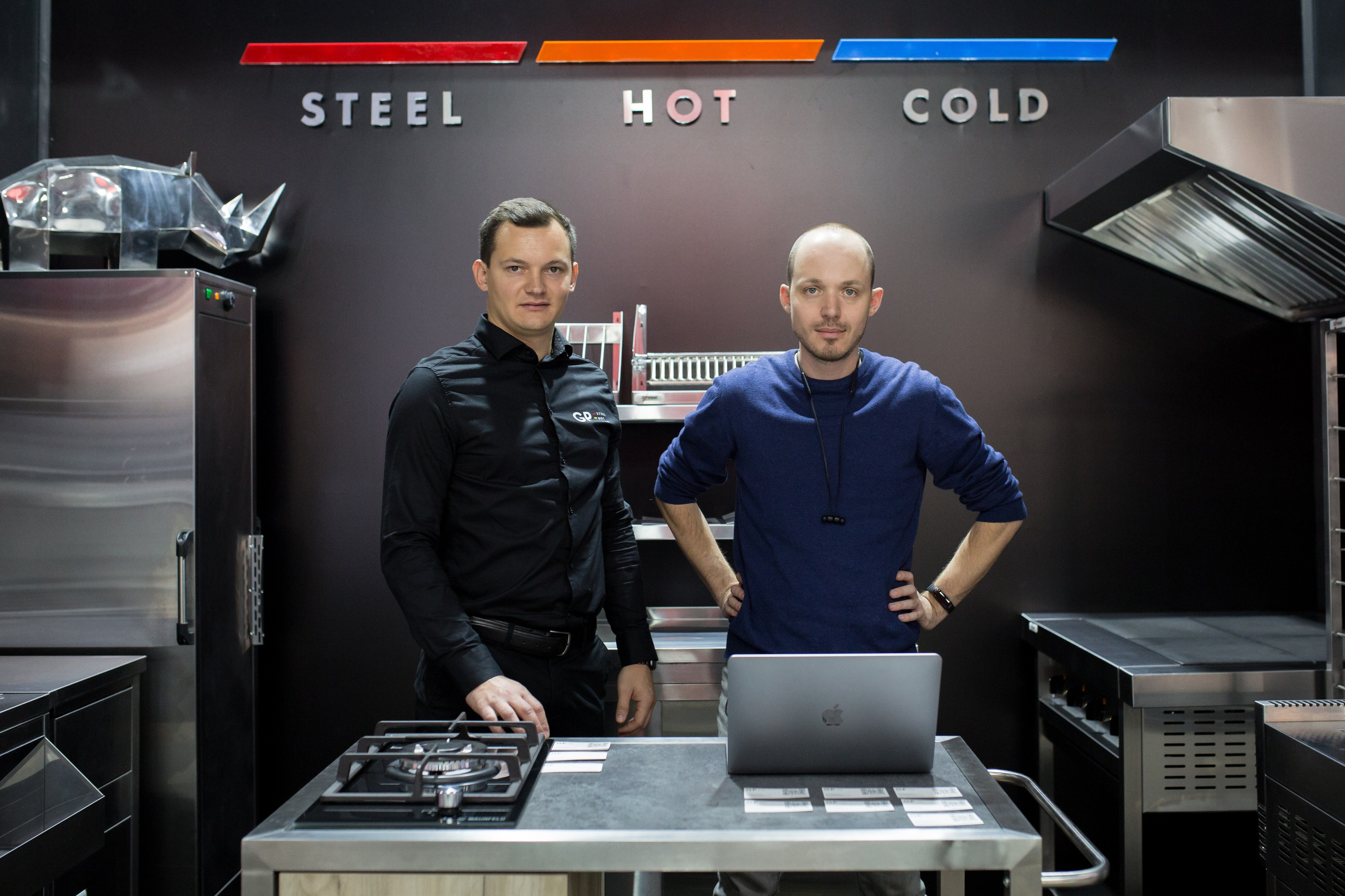 Выставка Apach. Свадебный и семейный фотограф в Москве Julia Juice