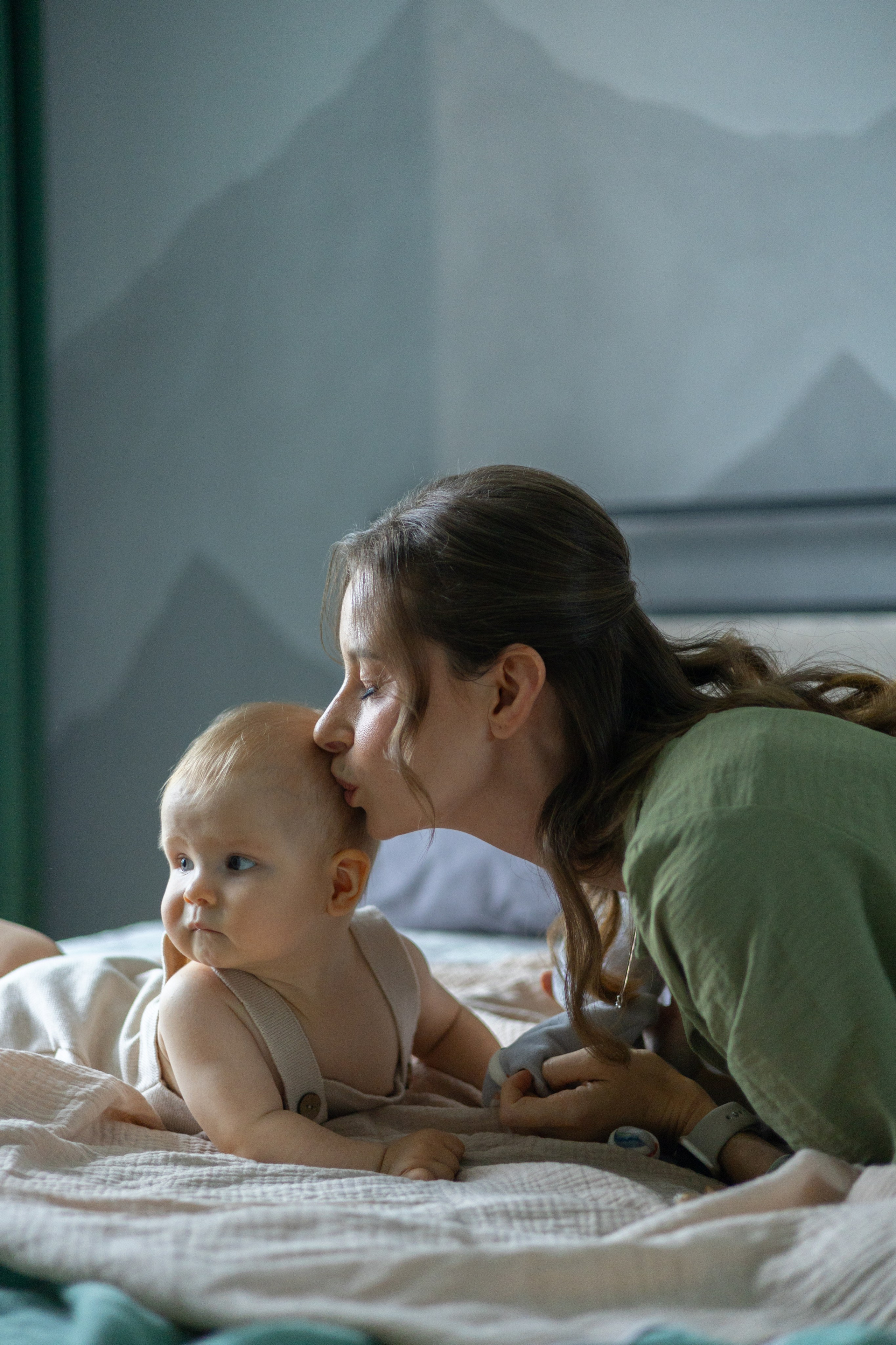 Рина, Илья и маленький Артем. Главная