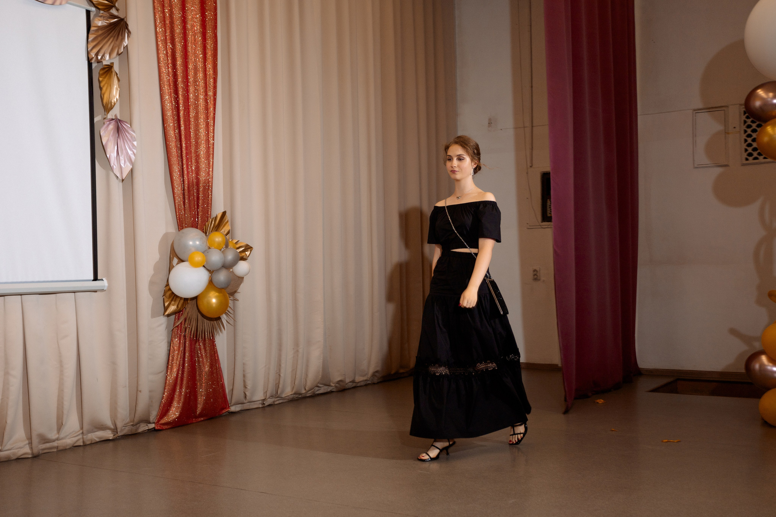 ВРУЧЕНИЕ АТТЕСТАТОВ: Пример. Все фото. Профессиональный фотограф в Ижевске Леша Петров