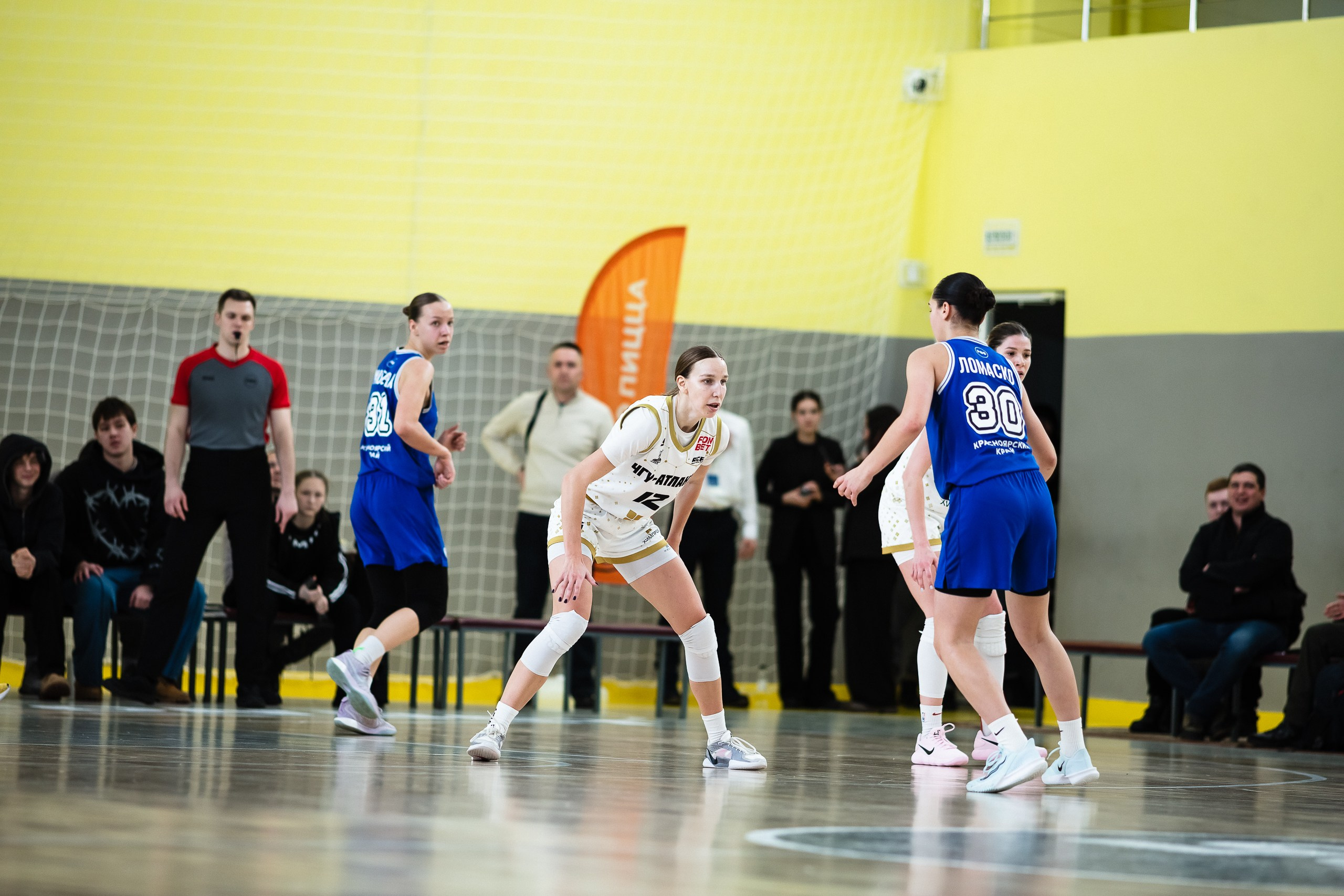 ЧГУ-Атланта — Енисей. Фотография