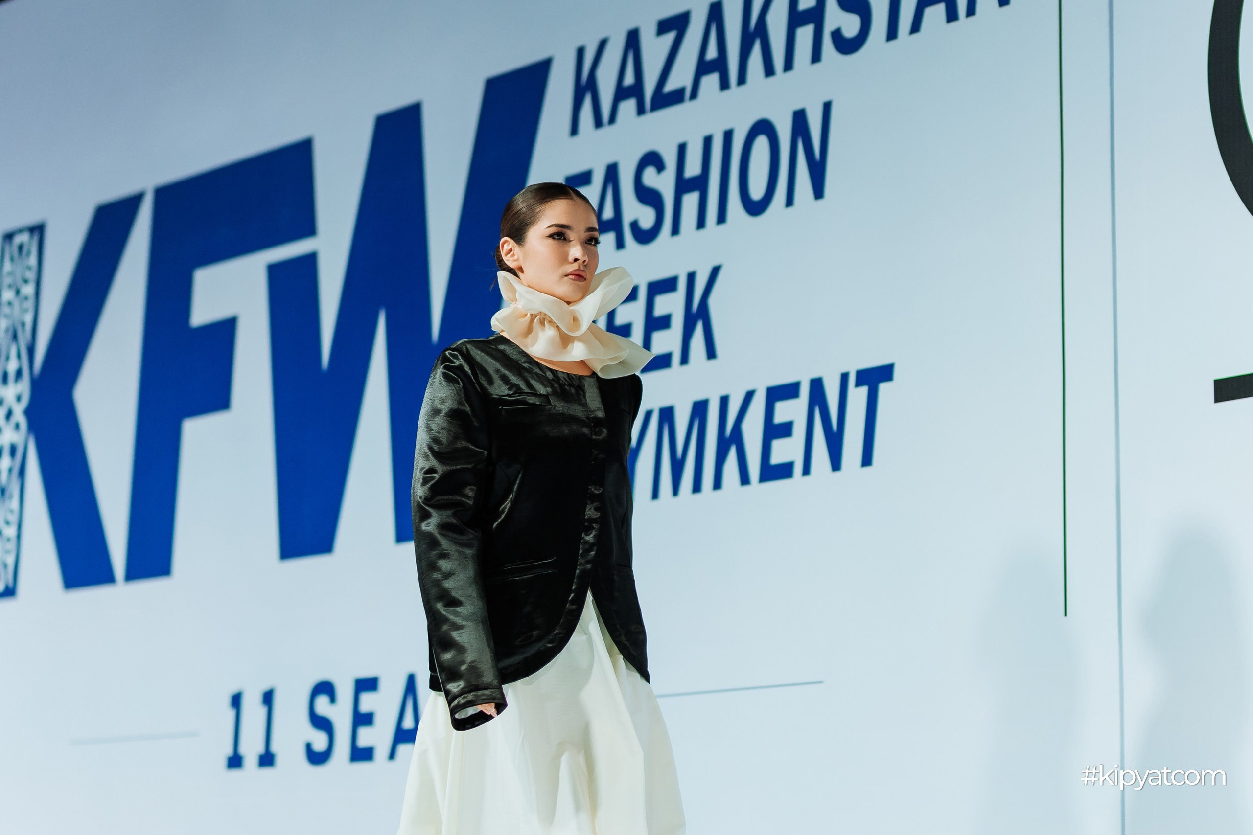 KAZAKHSTAN FASHION WEEK SHYMKENT 11 SEASON. Кипятком Шымкент