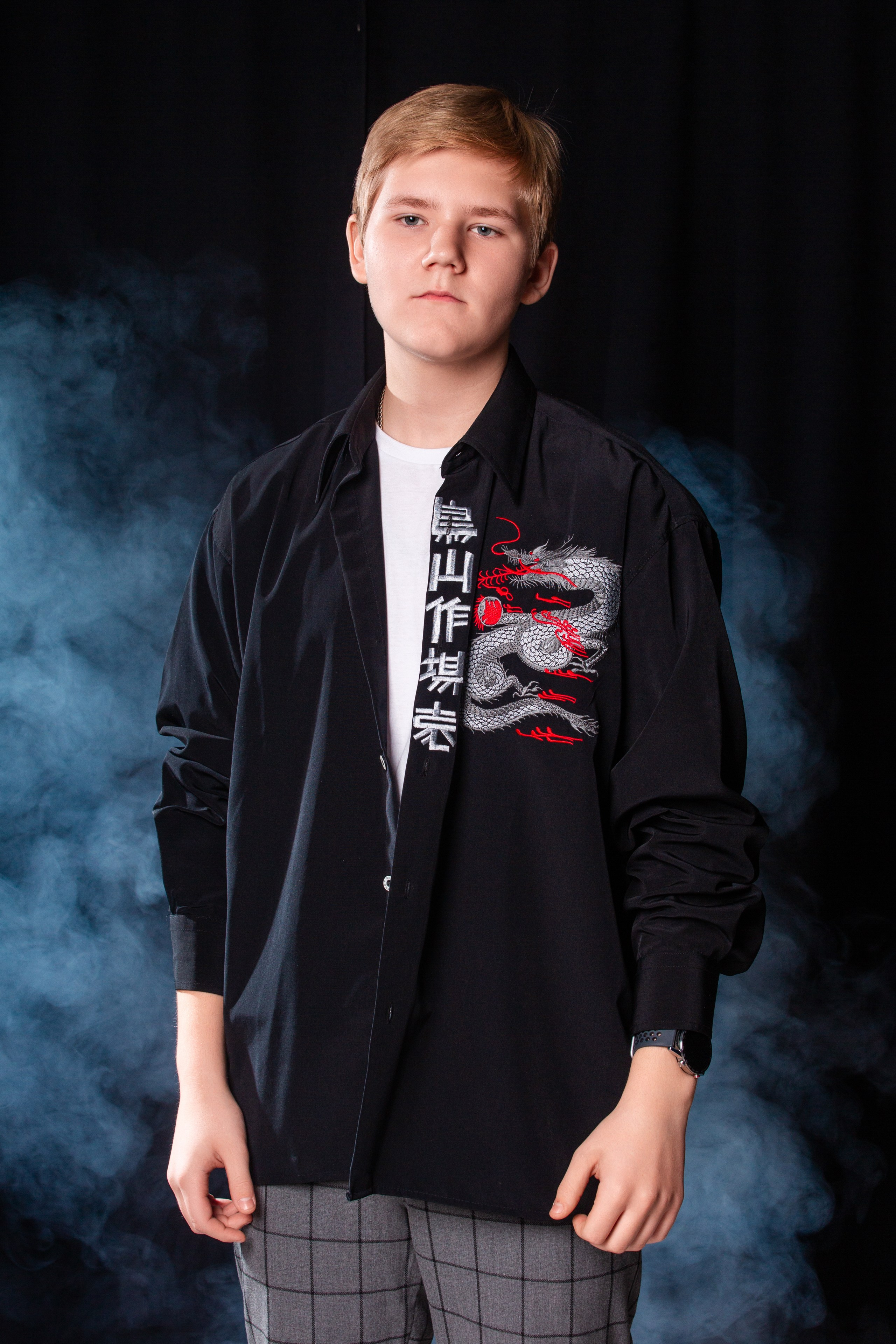 СЪЕМКА ПОРТРЕТОВ НА ЧЕРНОМ ФОНЕ + ДЫМ. ТВОЙ АЛЬБОМ / ТВОИ ПРАВИЛА