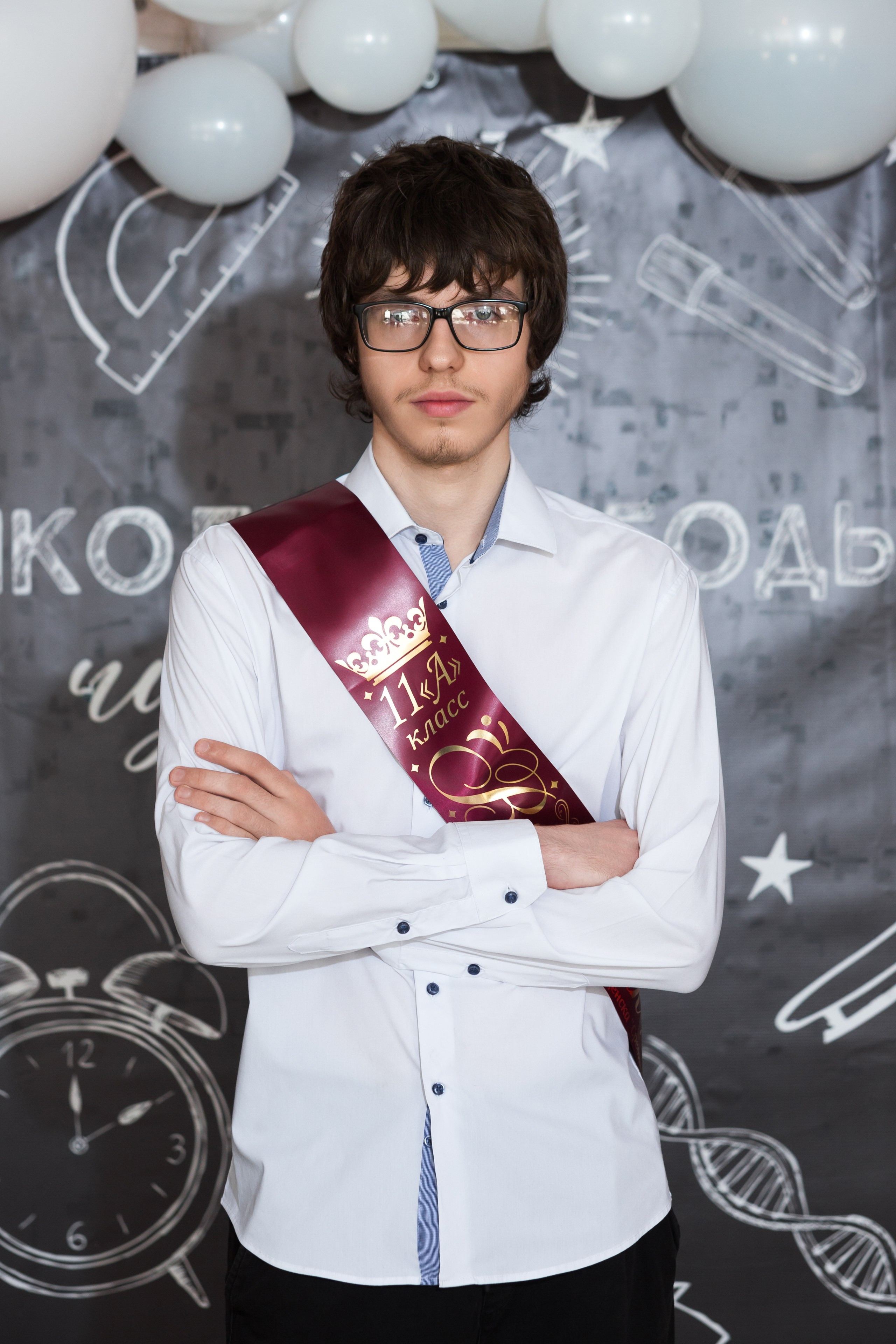 ФОТОСЕССИЯ С РОДИТЕЛЯМИ «ПОСЛЕДНИЙ ЗВОНОК — 2025» 9 ШКОЛА Г.МЦЕНСК. ТВОЙ АЛЬБОМ / ТВОИ ПРАВИЛА