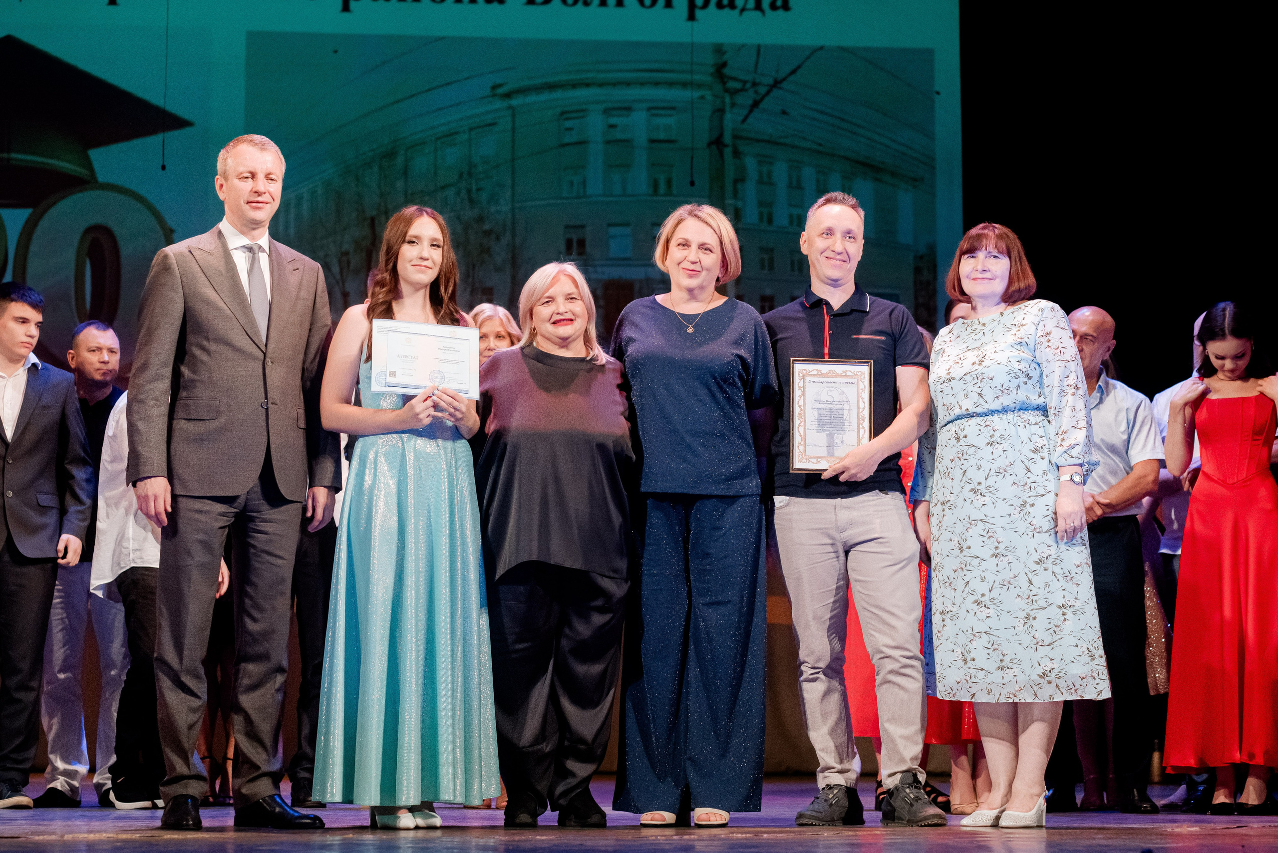 5 Лицей. Музкомедия. Хиллтон. Фотограф в Волгограде и Волжском Александр Горбань