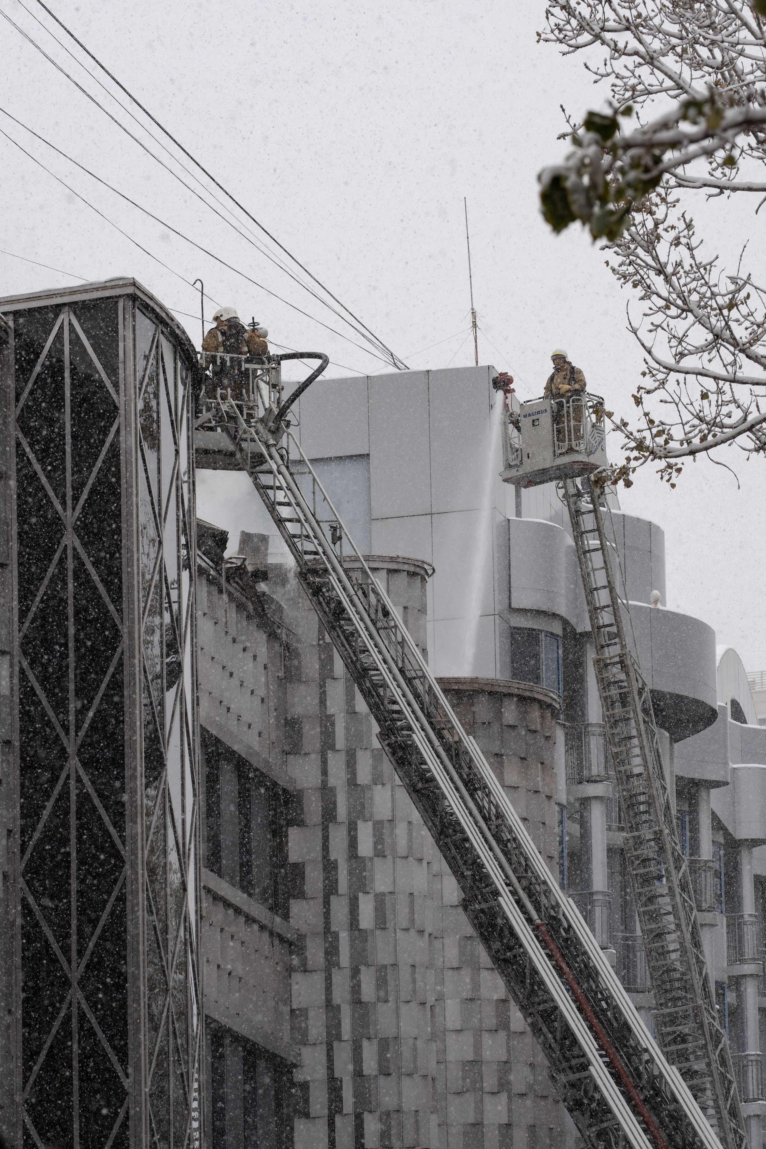 Тушение Пожара. Сайт Алматинского НЮ АРТ, будуар и фэшн фотографа Дениса Карпенко