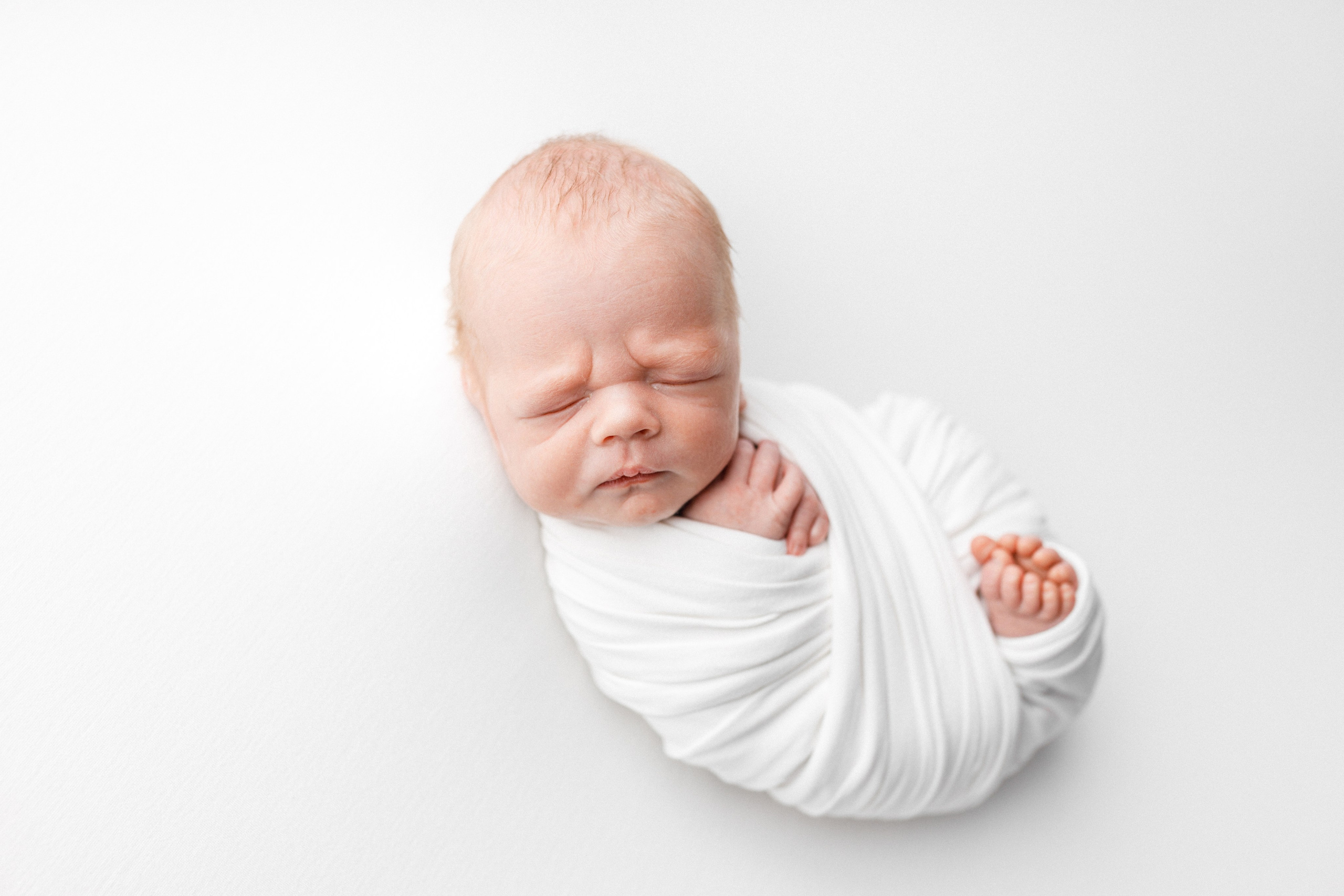 Детский и ньюборн фотограф г. Миасса