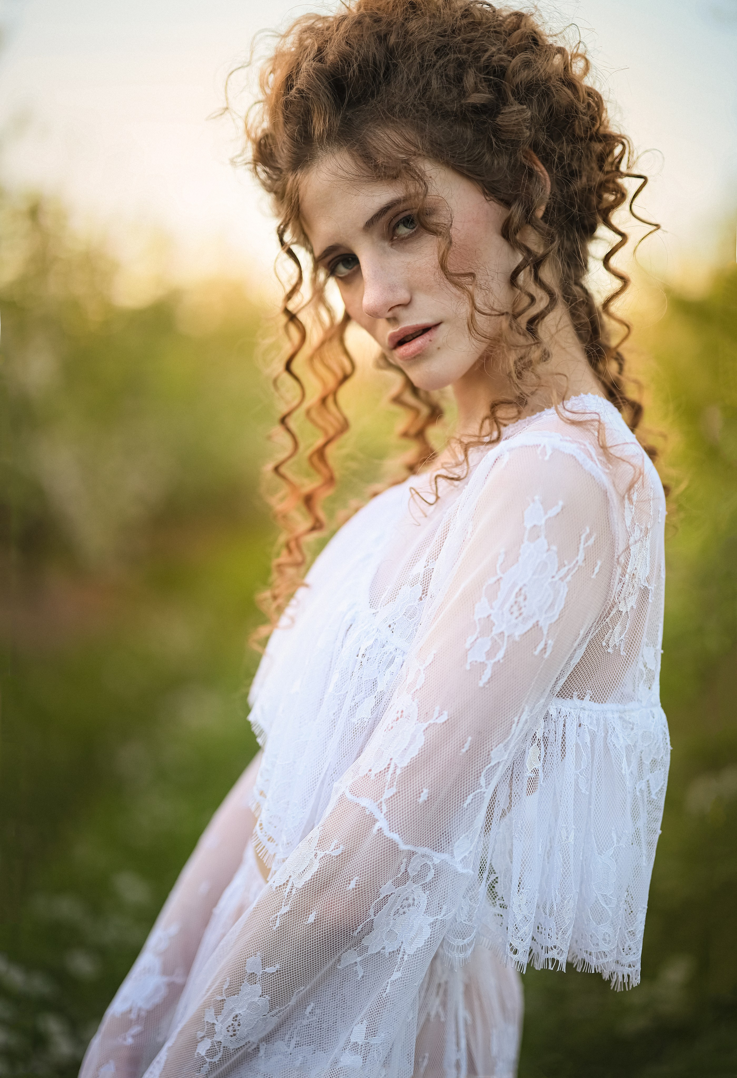 Фотосессия в яблоневом саду. Свадебный и семейный фотограф в Абхазии Жанна Соснина