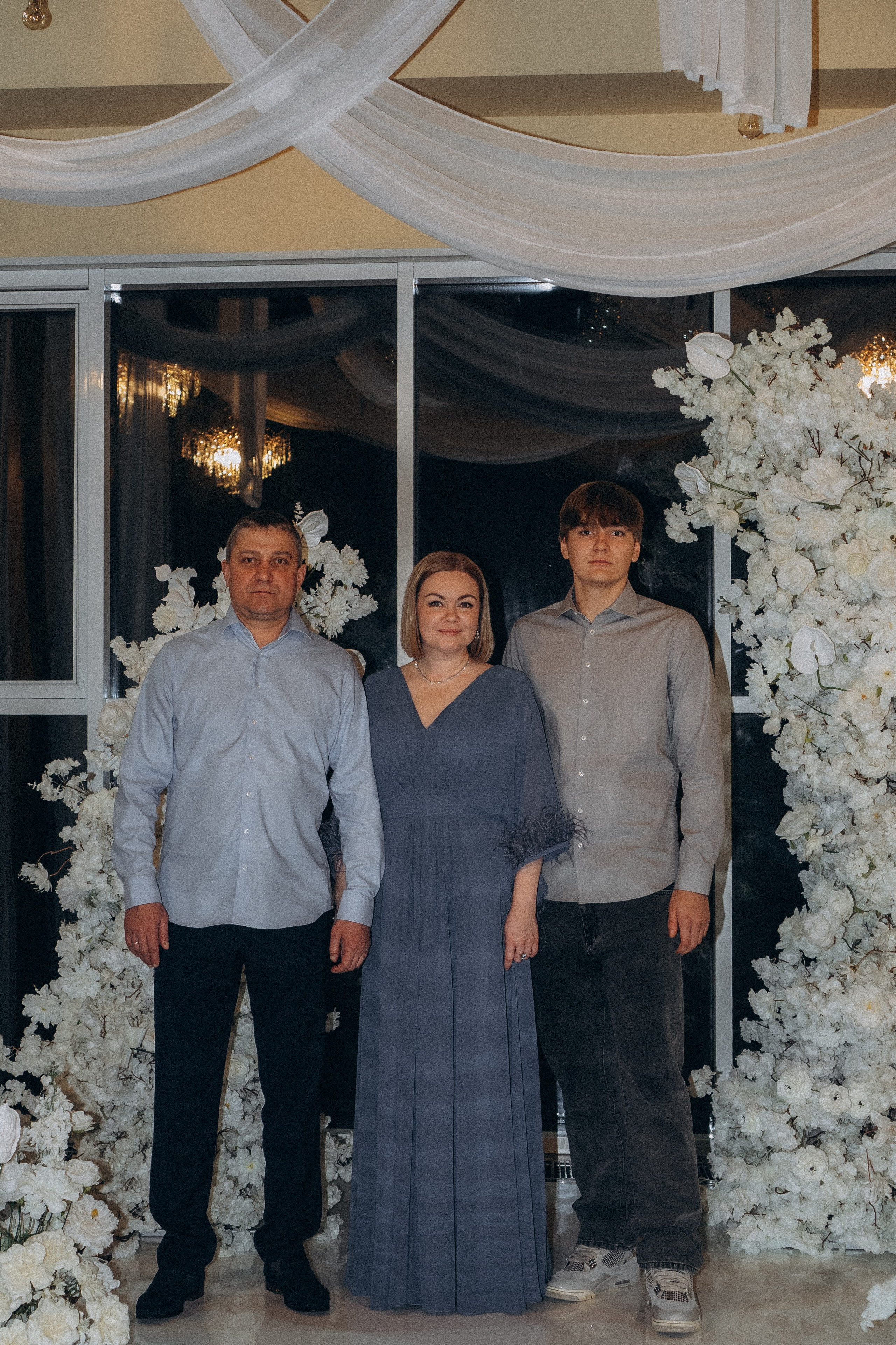 СВАДЕБНАЯ СЬЕМКА СБОРОВ В ОТЕЛЕ И ВЫЕЗД НА ЦЕРЕМОНИЮ (СНЯТО В СИБИРЕ В НИЖНЕВАРТОВСКЕ). Профессиональный фотограф, Санкт-Петербург — Виктория Богомолова