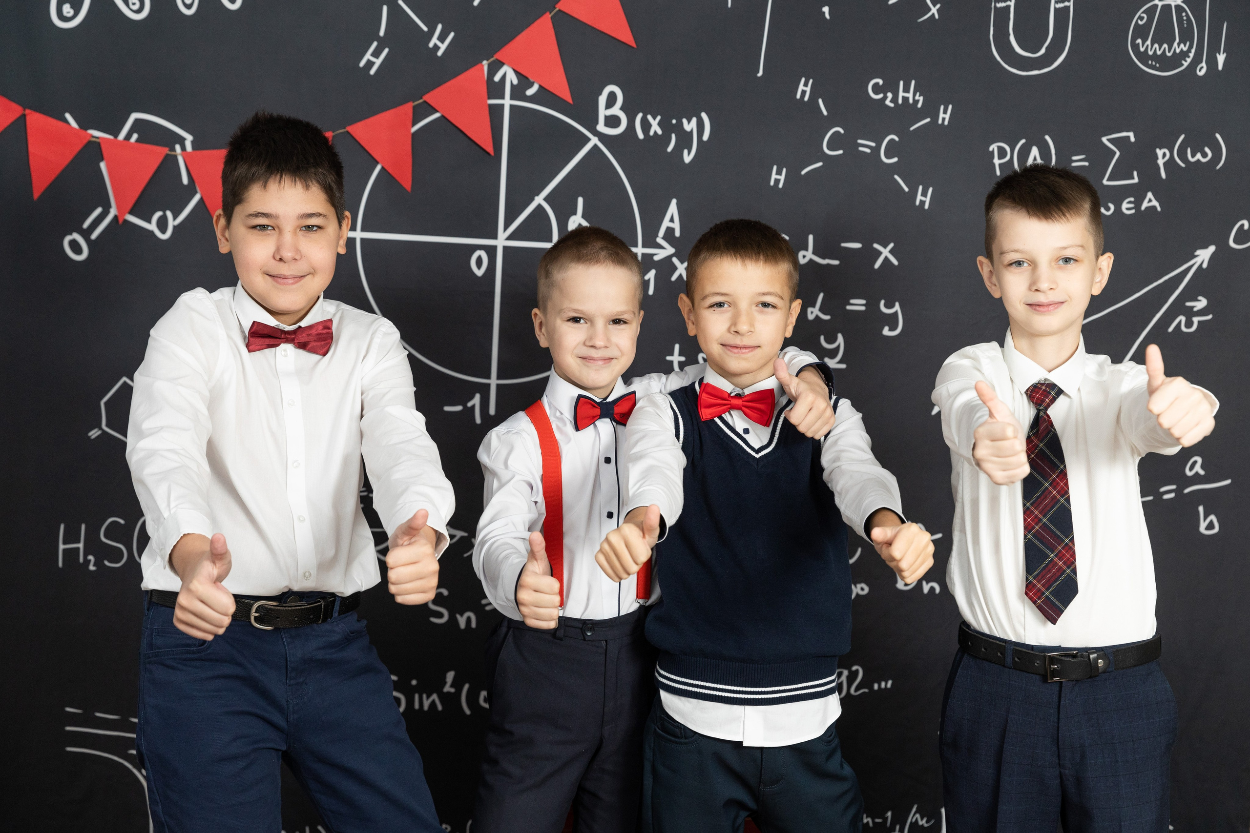 Фотопроект " Яркий» 4й класс. Семейный, детский, школьный фотограф в Благовещенске Яна Белоусова