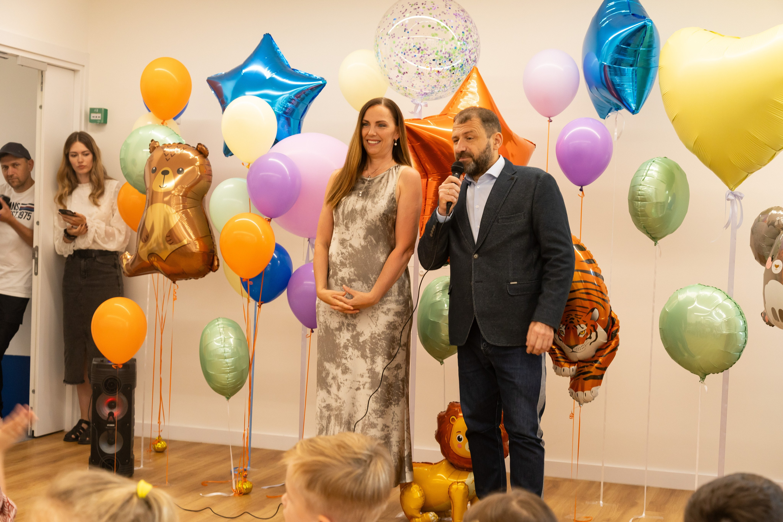 2 -го Сентября RYBAKOV PLYSCHOOL. Портретный Студийный и уличный фотограф Москва. Индивидуальные, Семейные, Беременность, Будуар, Каталог, контент съемки для блога и бизнеса