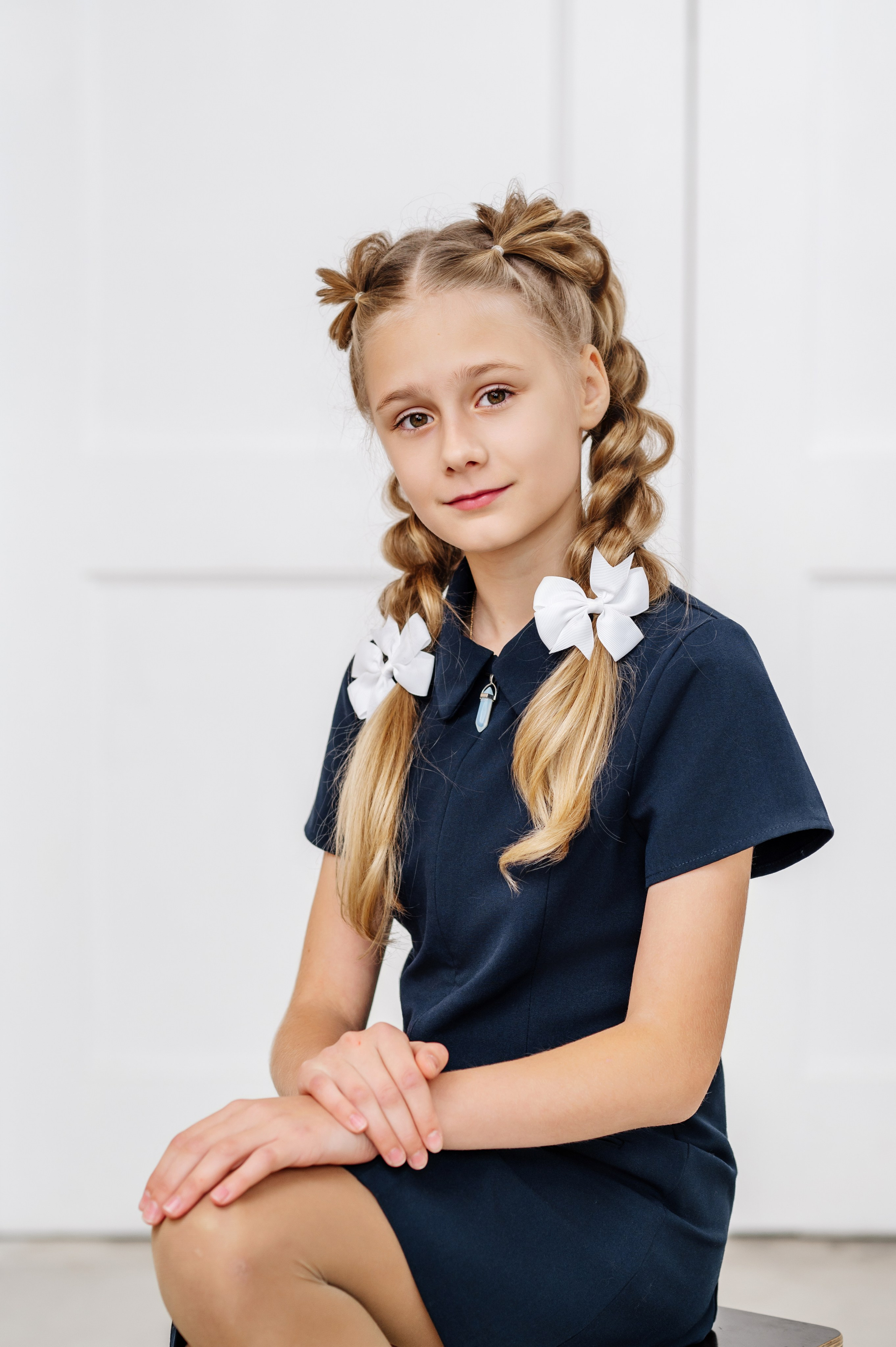 Подготовка к съёмке на выпускной альбом