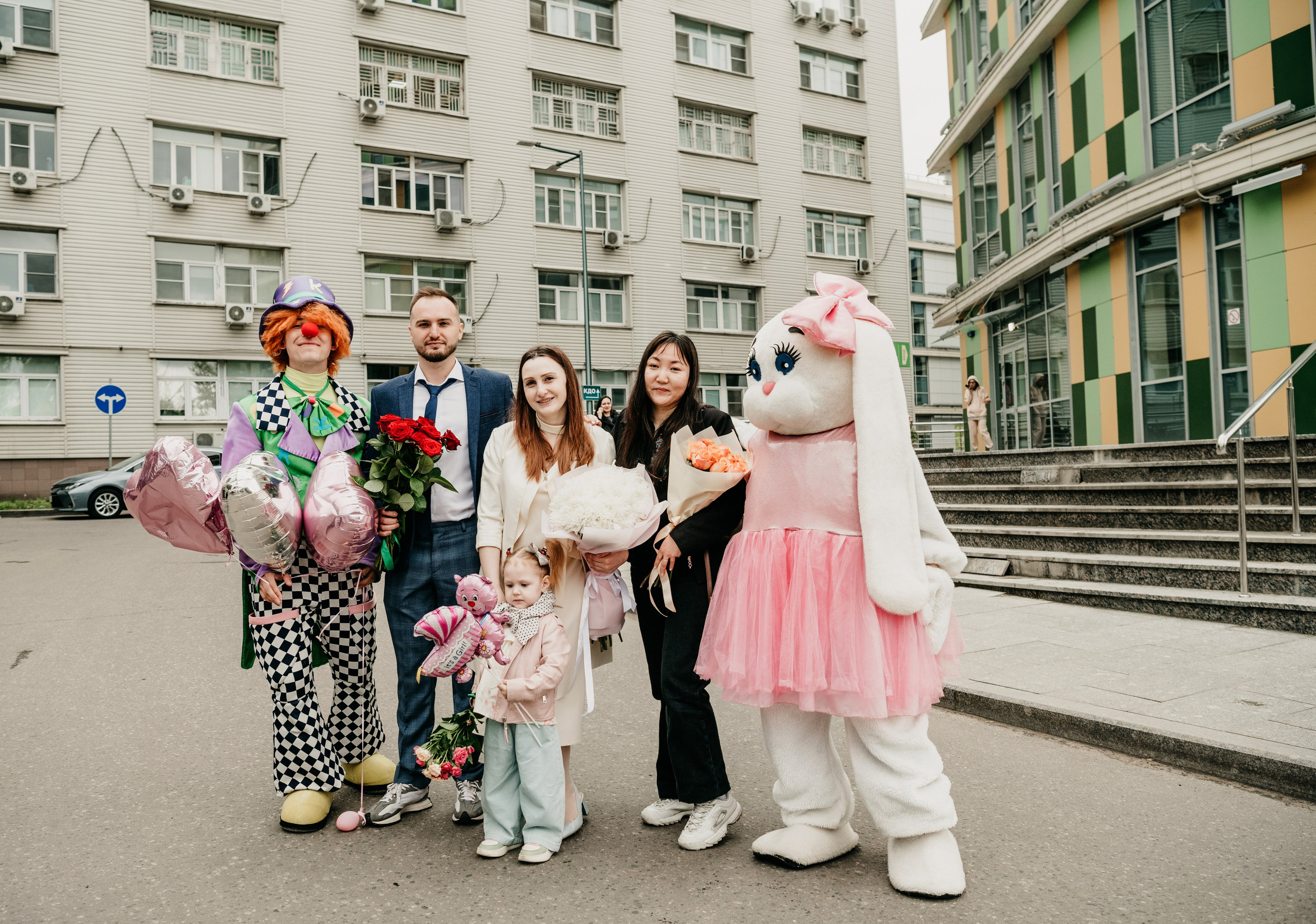 Выписка малышки. ГКБ 67 им. Ворохобова. Фотограф на выписку из роддома в Москве и МО