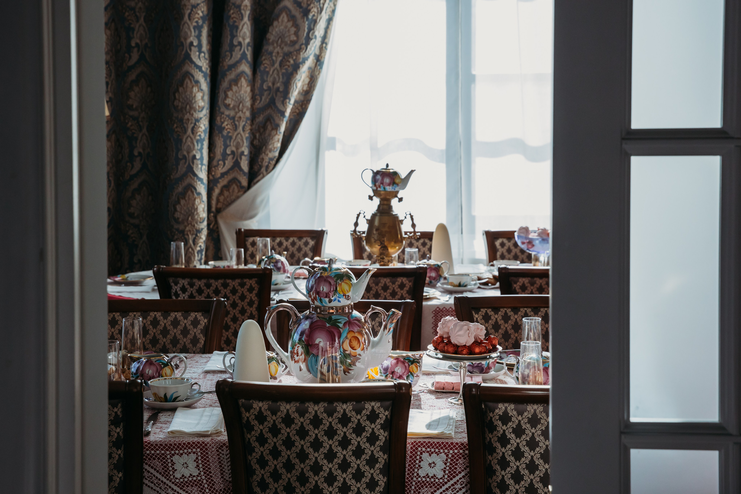 Родные люди «Русское чаепитие». Леся Гаранина. Семейный фотограф/видеограф Москва и область