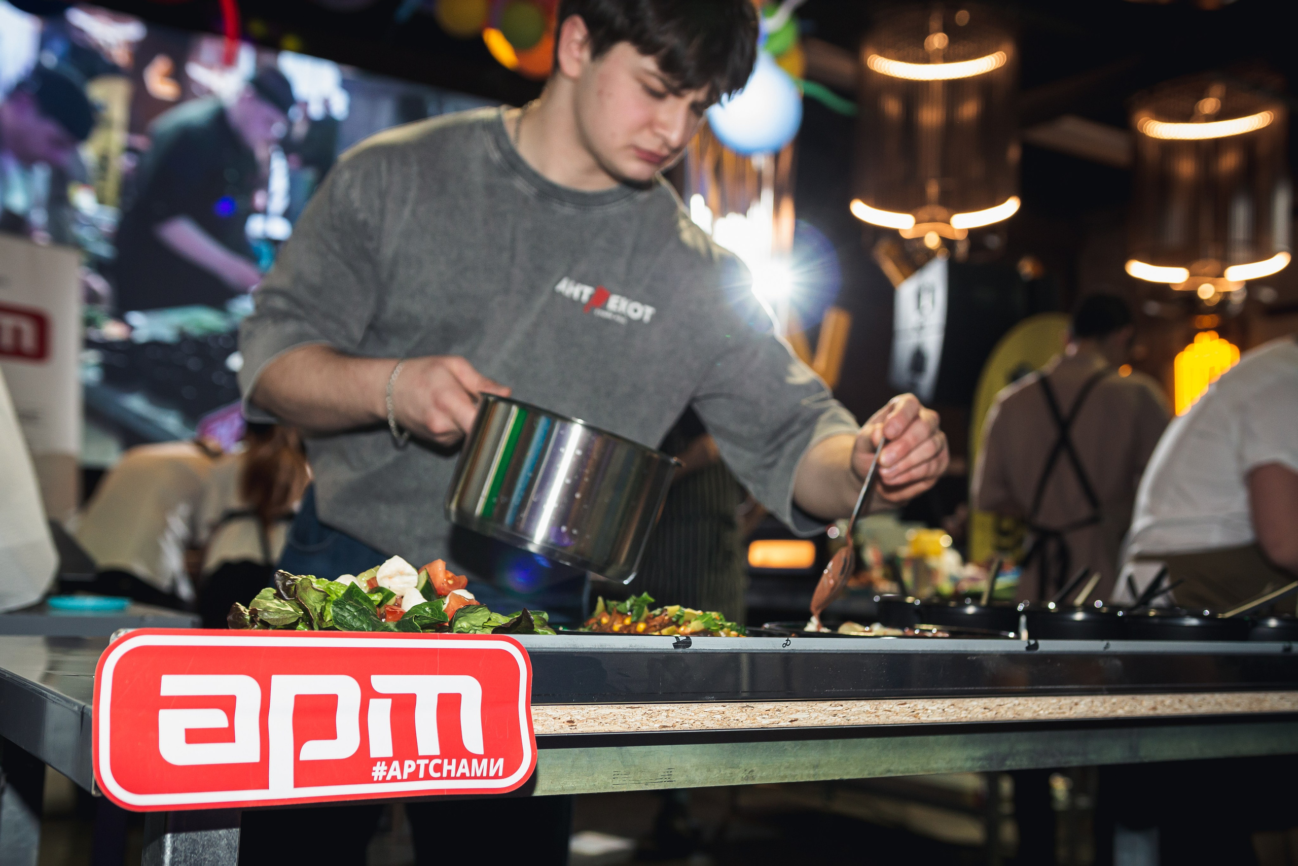 Гастрономический поединок «Жаркая дуэль». Фотограф Томск. Владимир Катышев