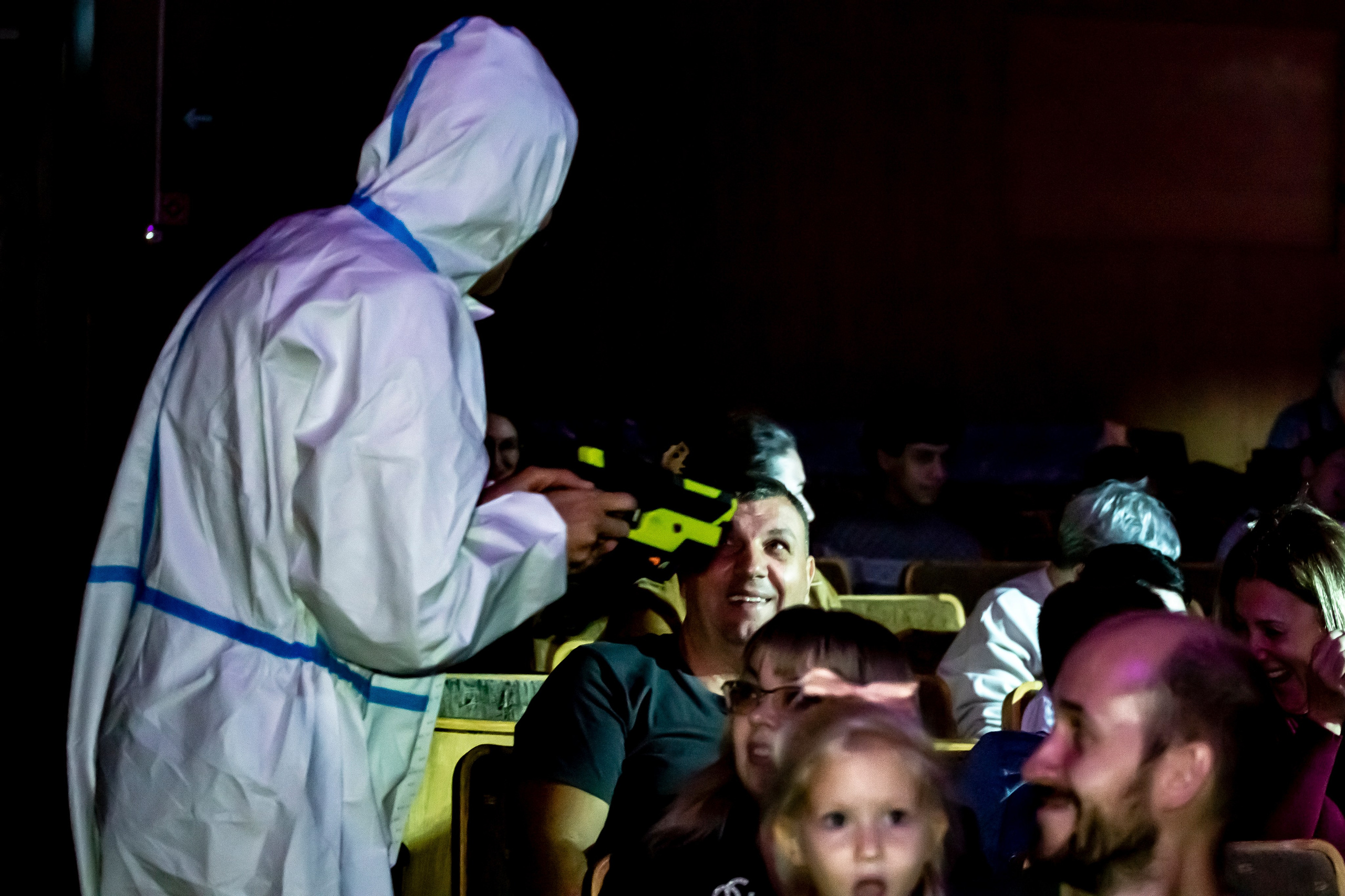 Тараканище спектакль кукольного театра Саквояж — премьера. Фотограф в Сочи Юрий Шептаев