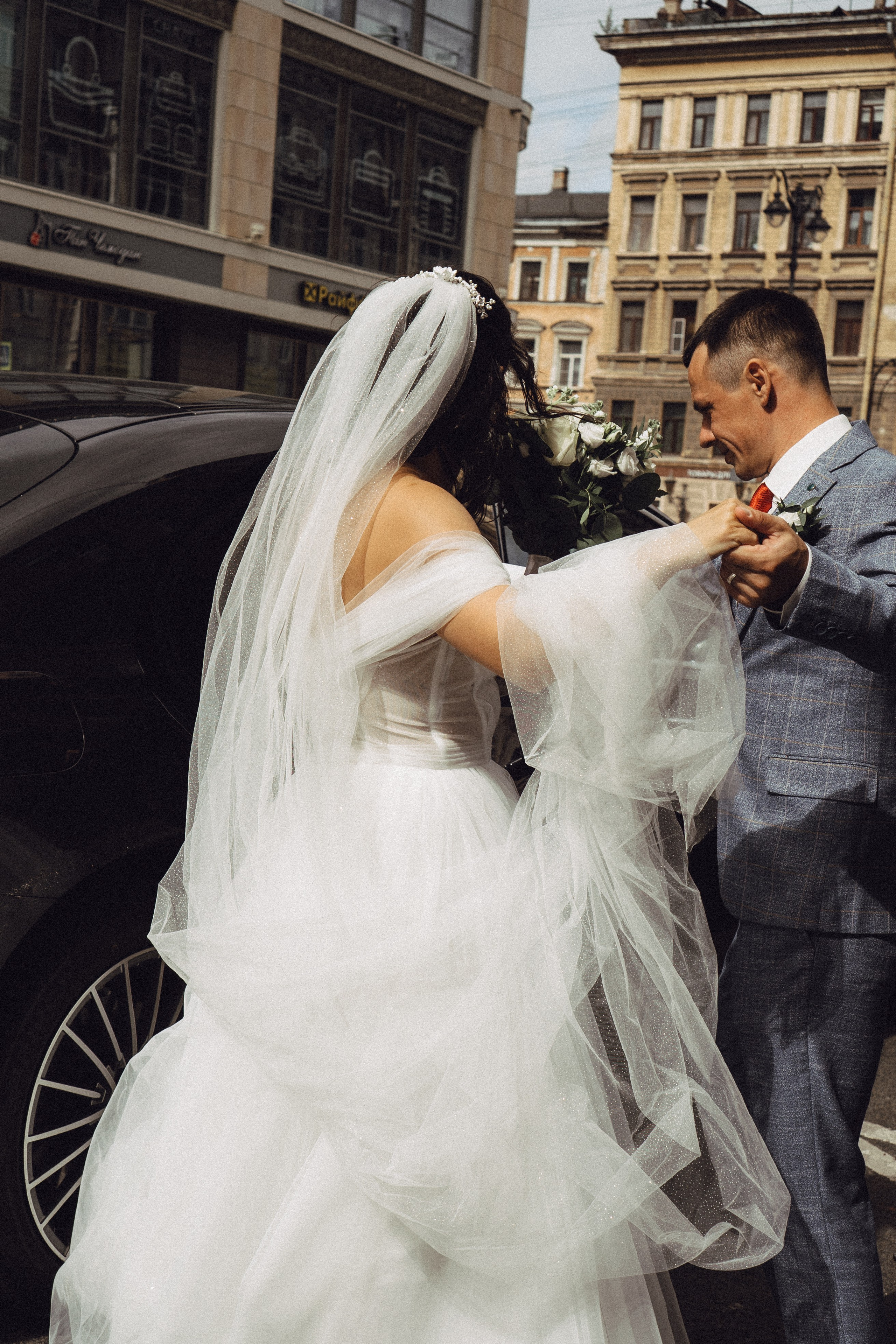 СВАДЕБНАЯ ПРОГУЛКА РЕСТОРАН МЫ ЖЕ НА ТЫ И ФОТОСЕССИИЯ С АВТОМОБИЛЕМ. Профессиональный фотограф, Санкт-Петербург — Виктория Богомолова