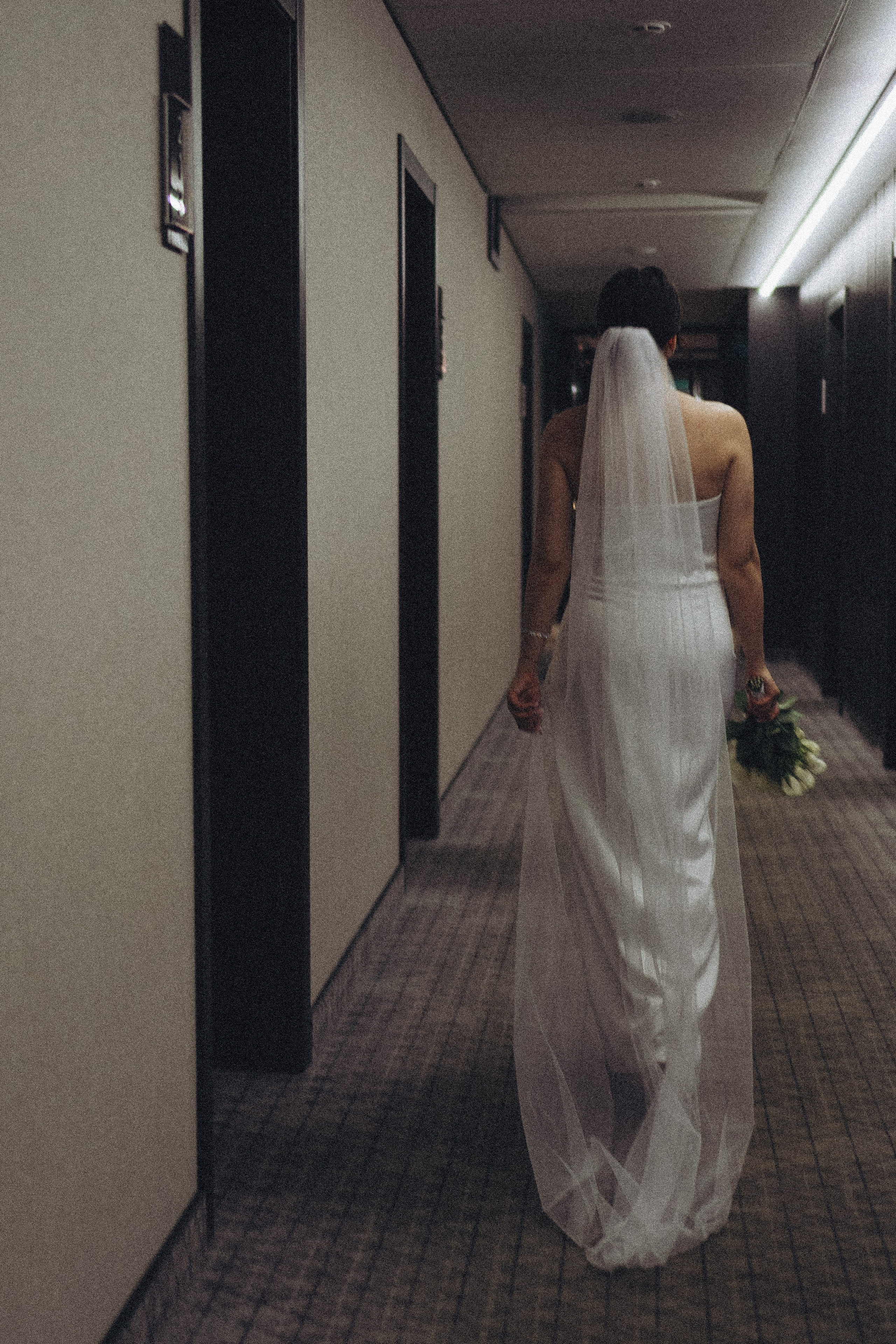 СВАДЕБНАЯ СЬЕМКА СБОРОВ ЖЕНИХА И НЕВЕСТЫ В ОТЕЛЕ И ТАКЖЕ ФОТОСЕССИИЯ В ОТЕЛЕЕ МЕГАПОЛИС БРЯНСК. Профессиональный фотограф, Санкт-Петербург — Виктория Богомолова