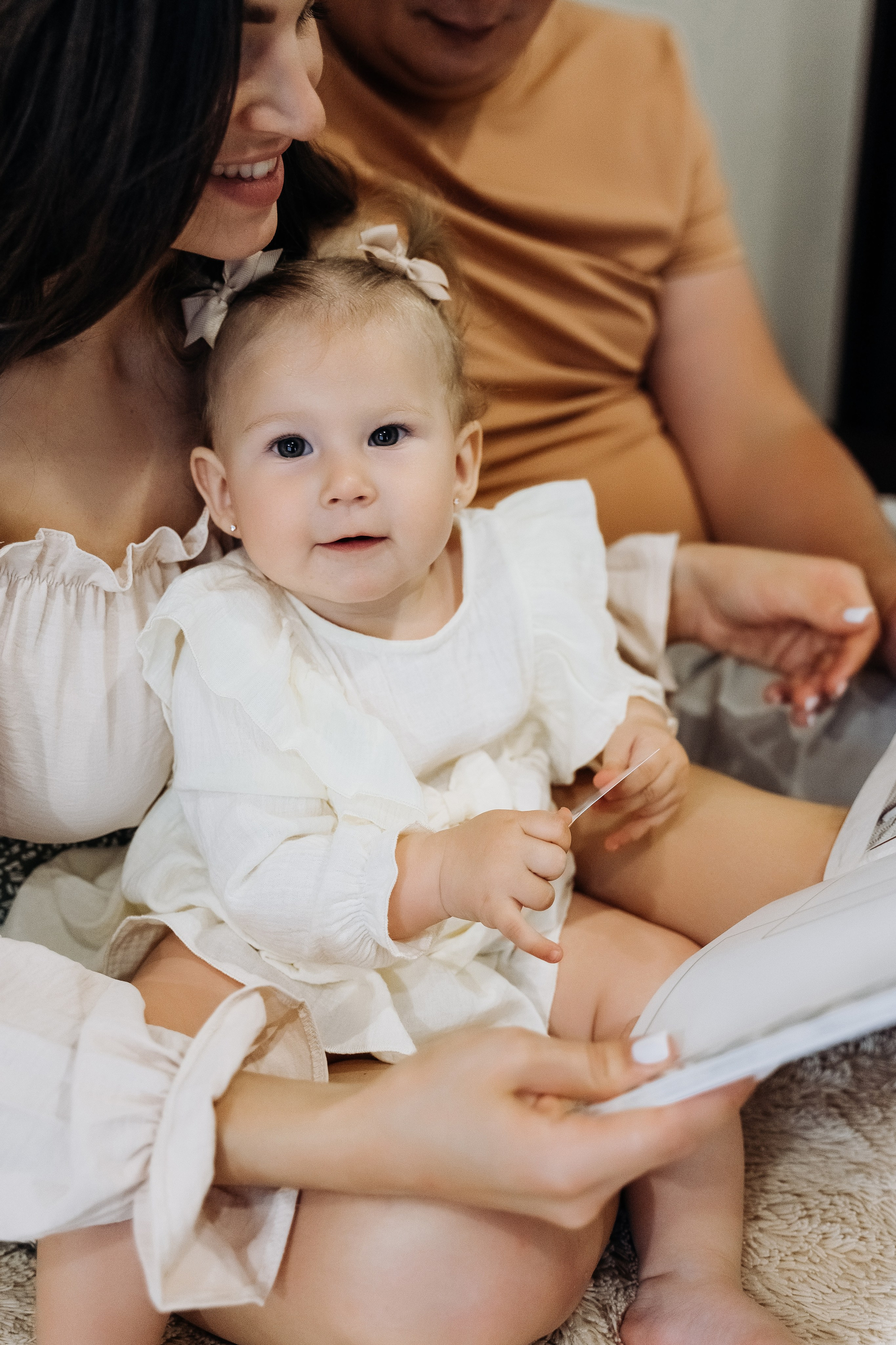 Мне годик. Моменты и истории о вас настоящих