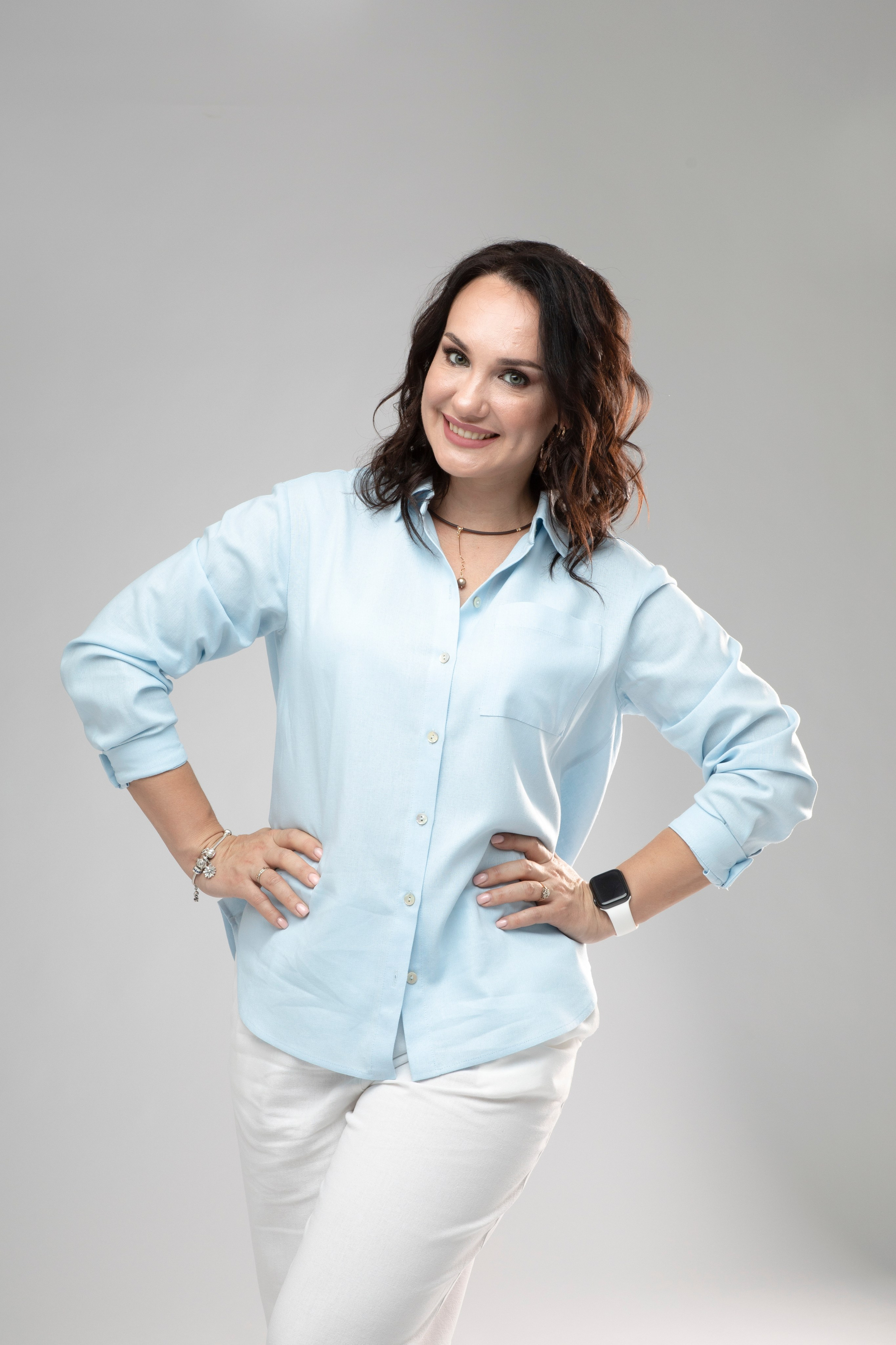 Женский, бизнес портрет фотосессия в городе Алматы. Фотограф беременности, новорожденных и детей до года в г. Алматы|Totofoto